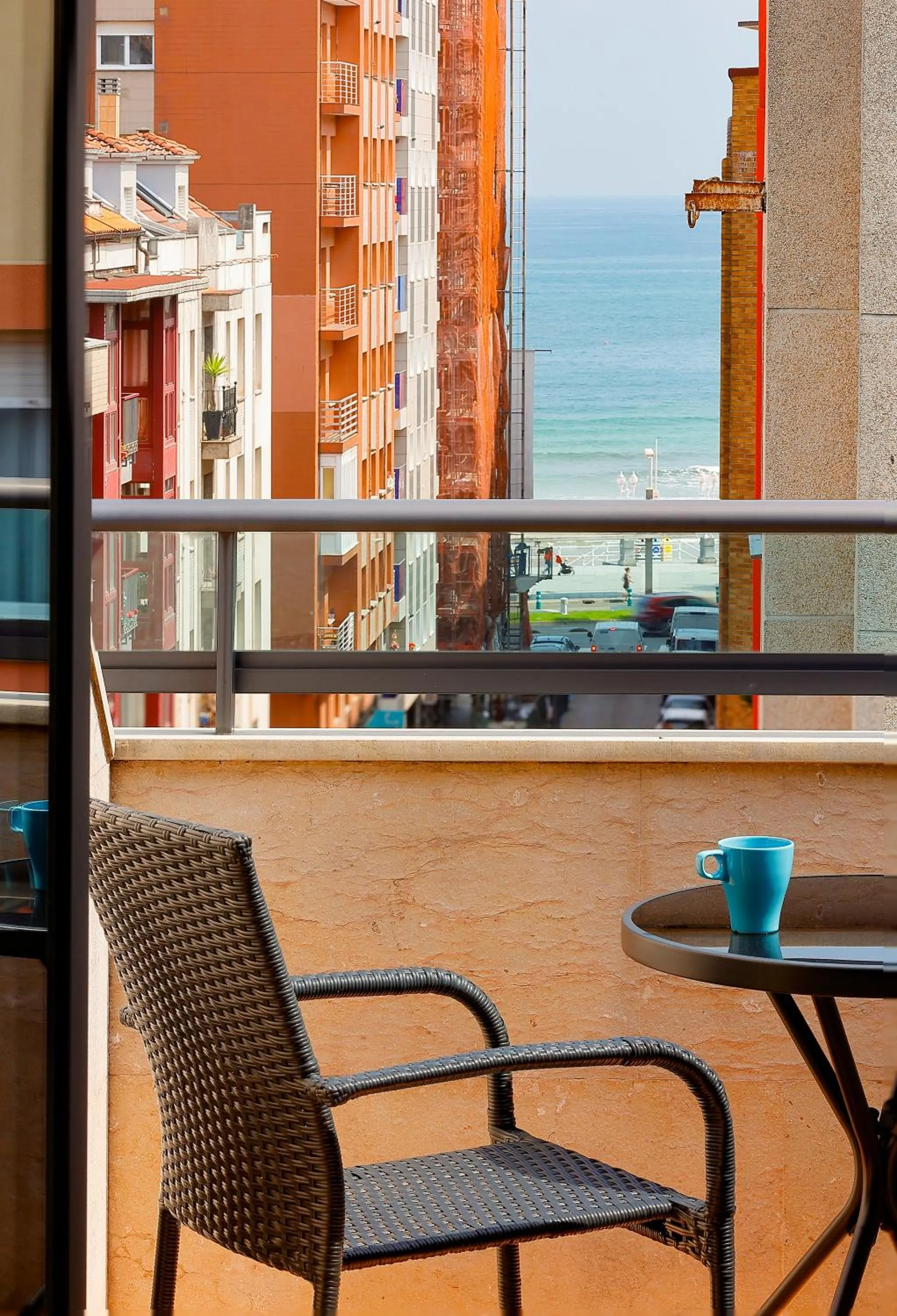 Balcony/Terrace in Ático con terraza, vistas al mar y parking en playa de S Lorenzo