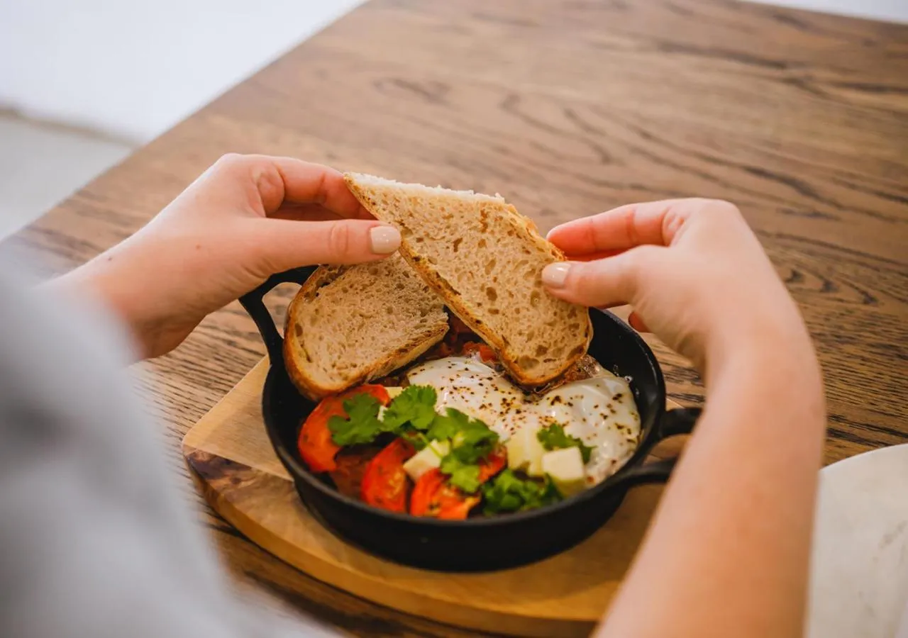 Restaurant/places to eat in The Hazendal Hotel and Homestead