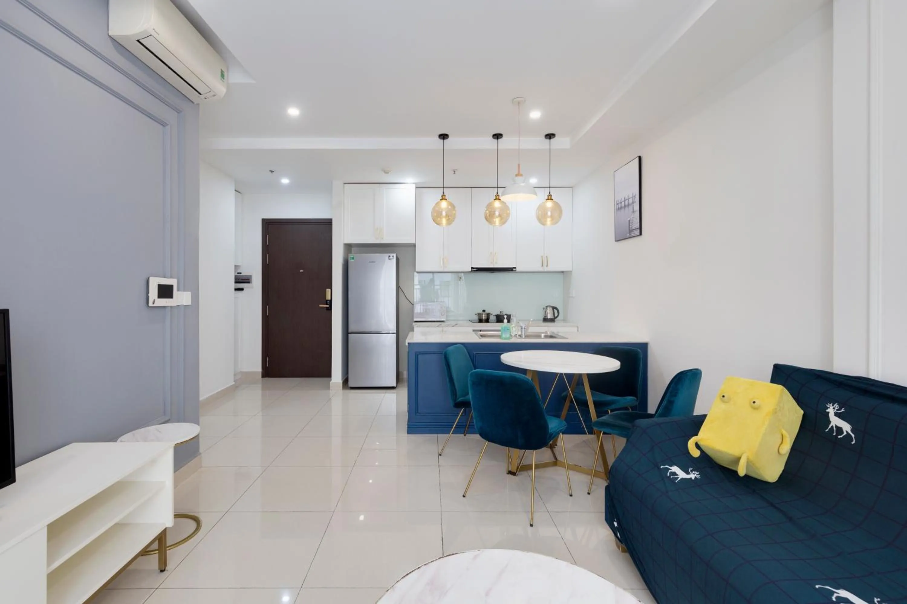 Kitchen or kitchenette in MH Apartment- Tresor- spacious and cozy center D4