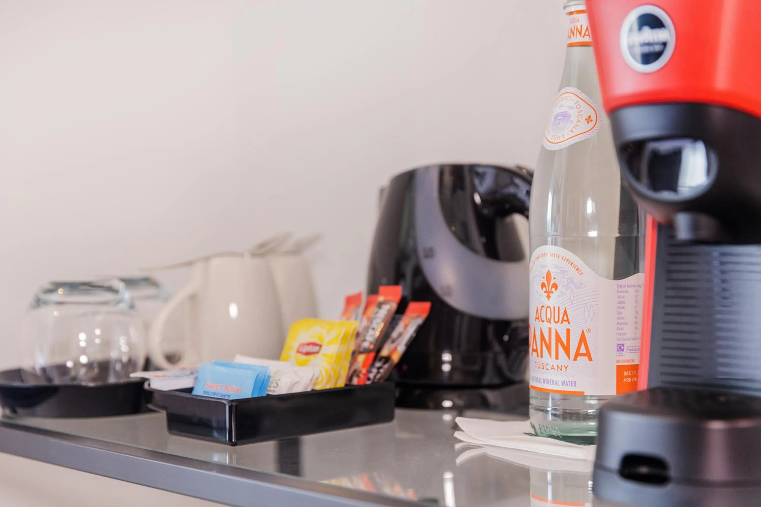 Coffee/tea facilities in The Londoner Hotel Sliema