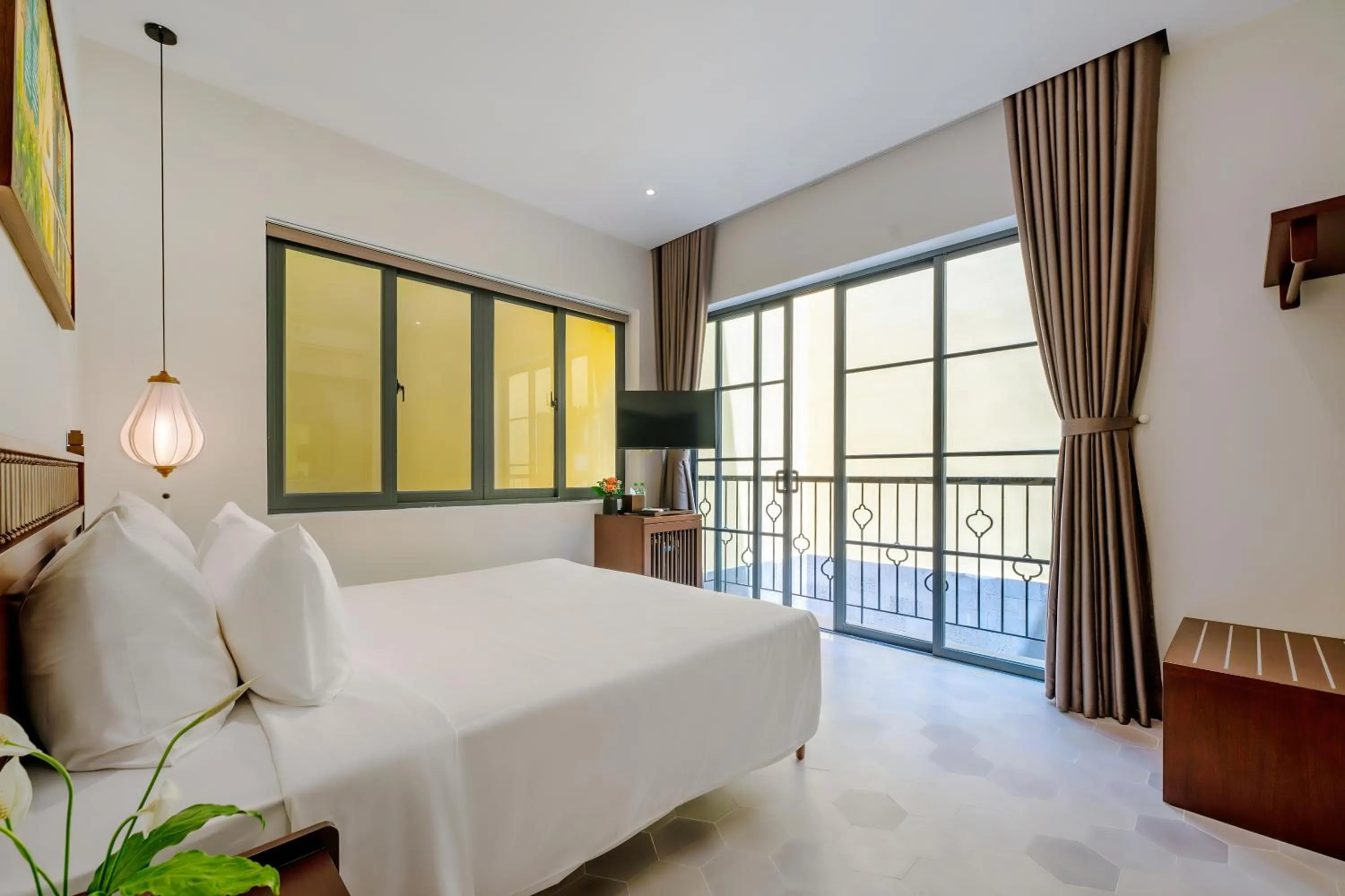 TV and multimedia, Bed in Chillax Old Town Villa