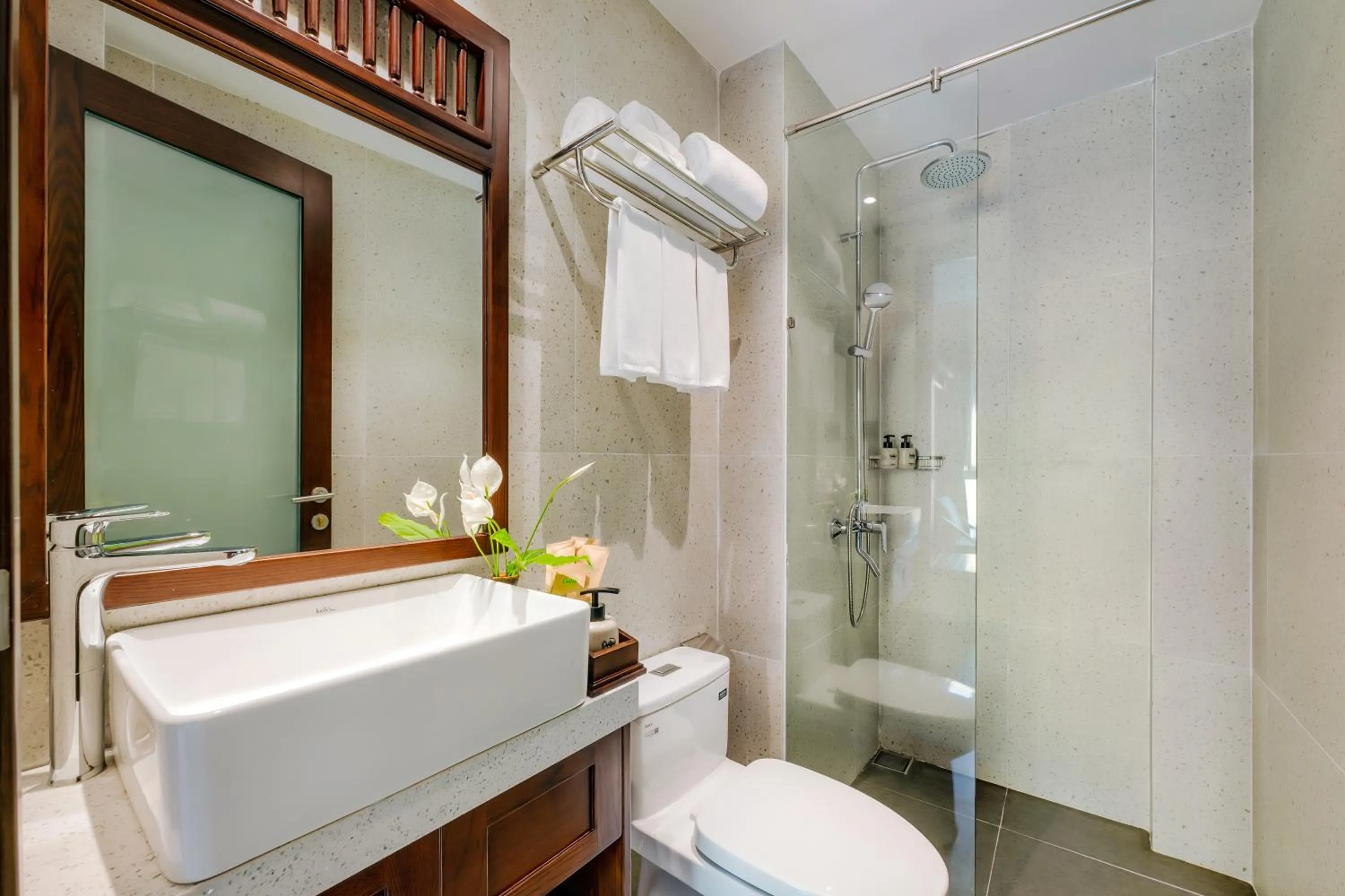 Bathroom in Chillax Old Town Villa