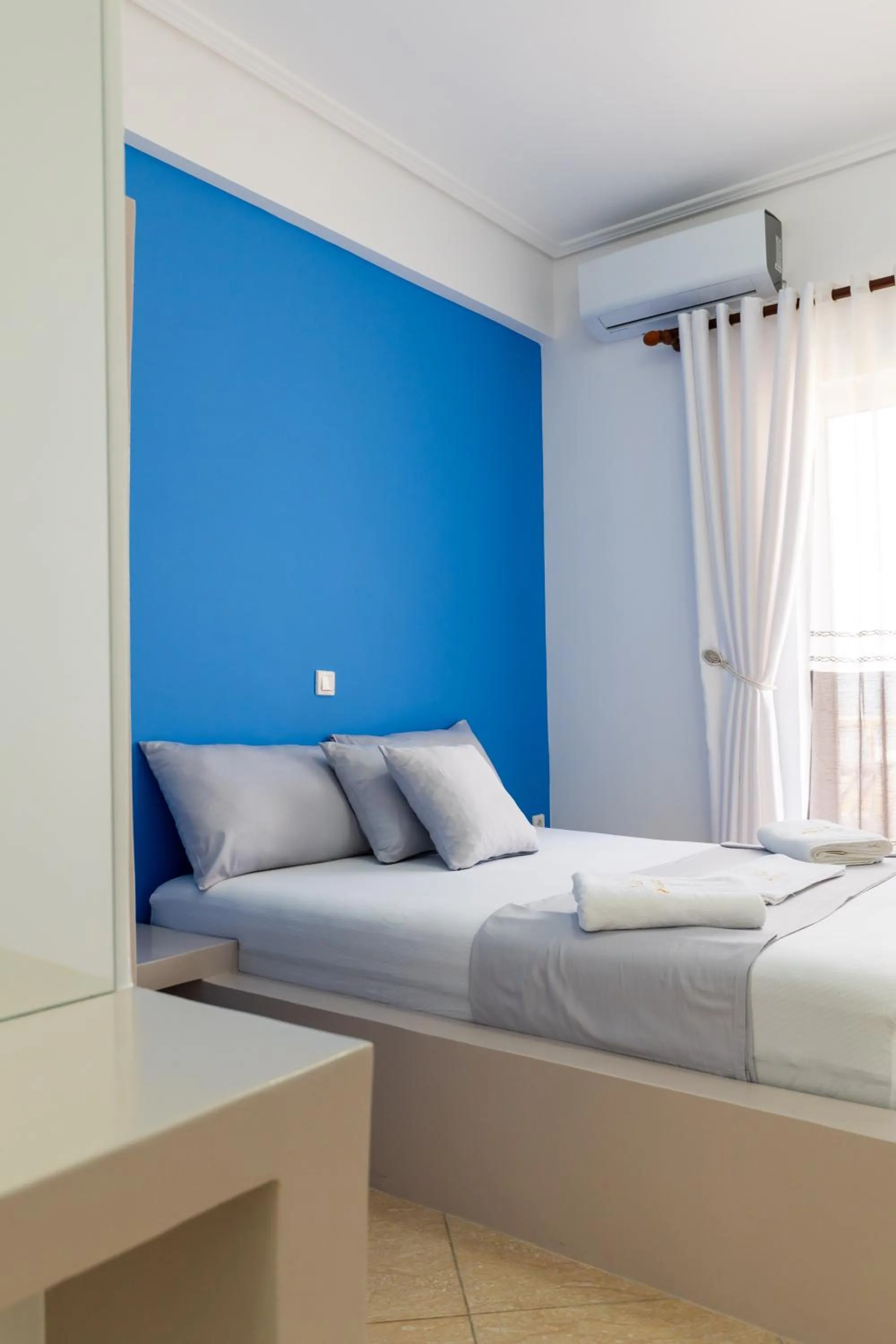 Photo of the whole room, Bed in Vila Antica