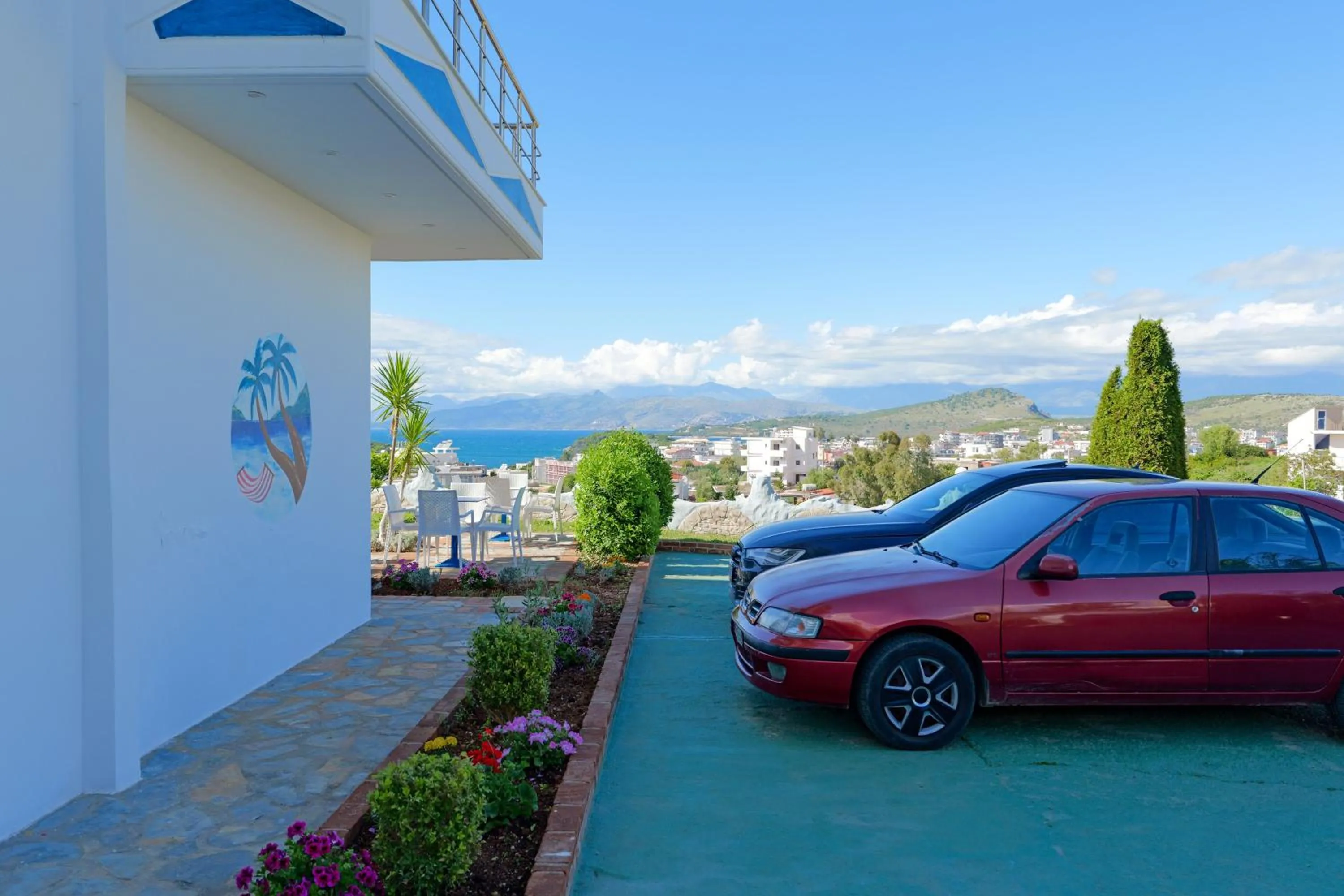 Property building in Vila Antica