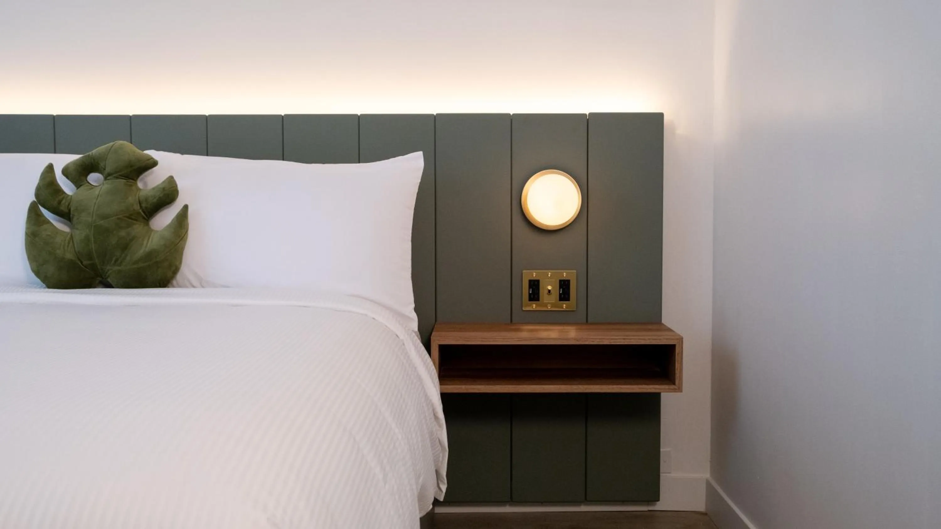 Bed in Dayton Vitality Hotel - Downtown