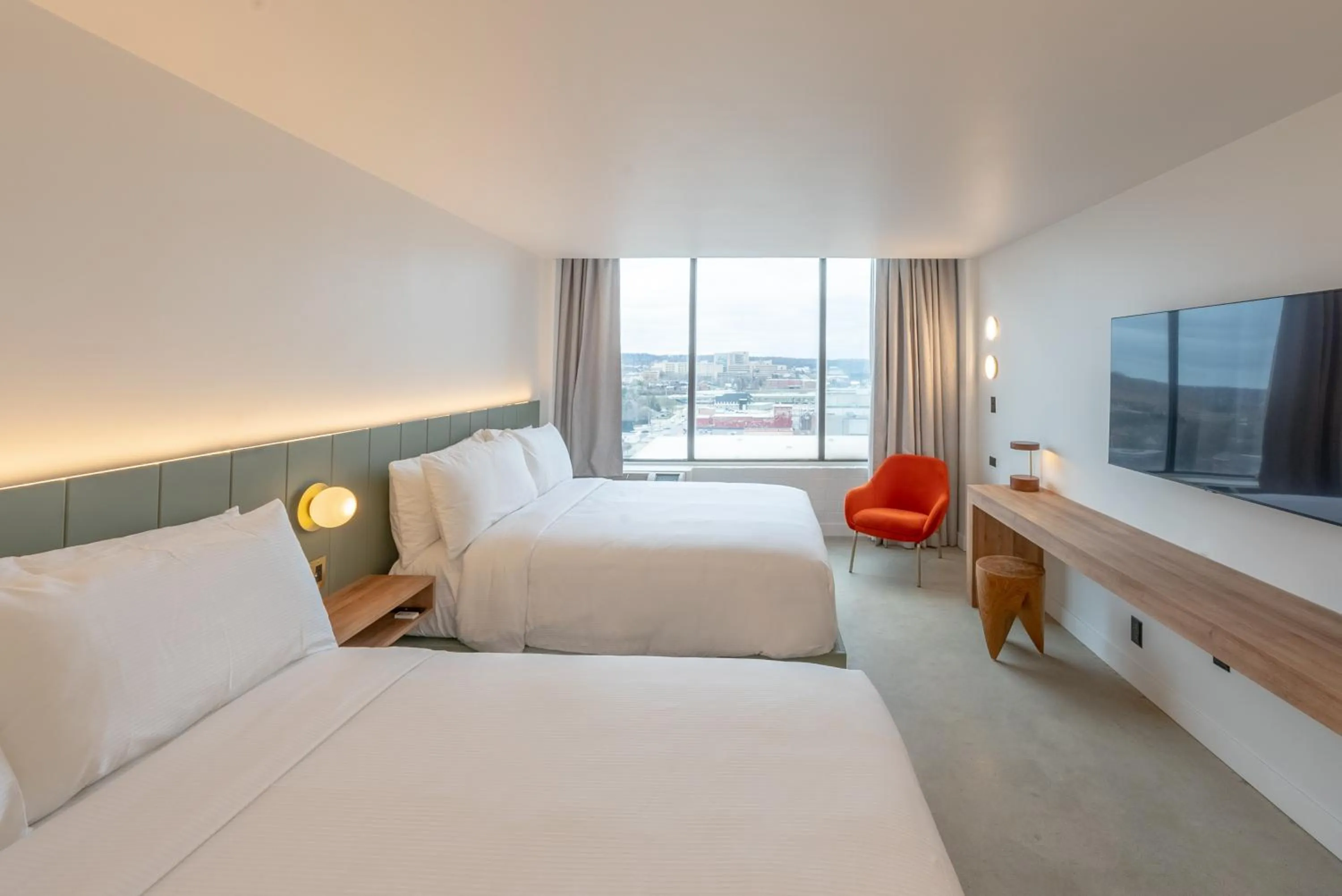 Bed in Dayton Vitality Hotel - Downtown