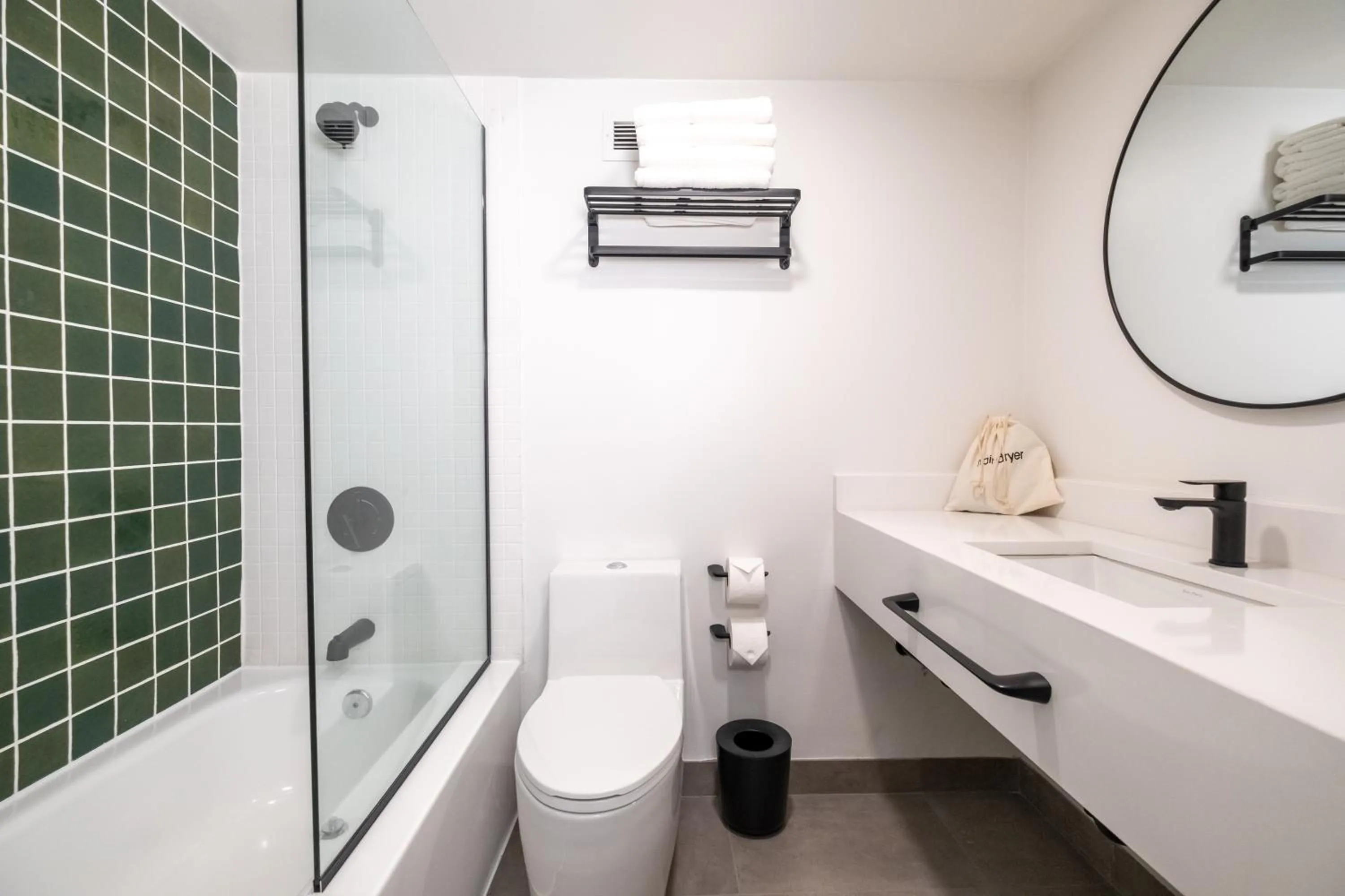 Bathroom in Dayton Vitality Hotel - Downtown