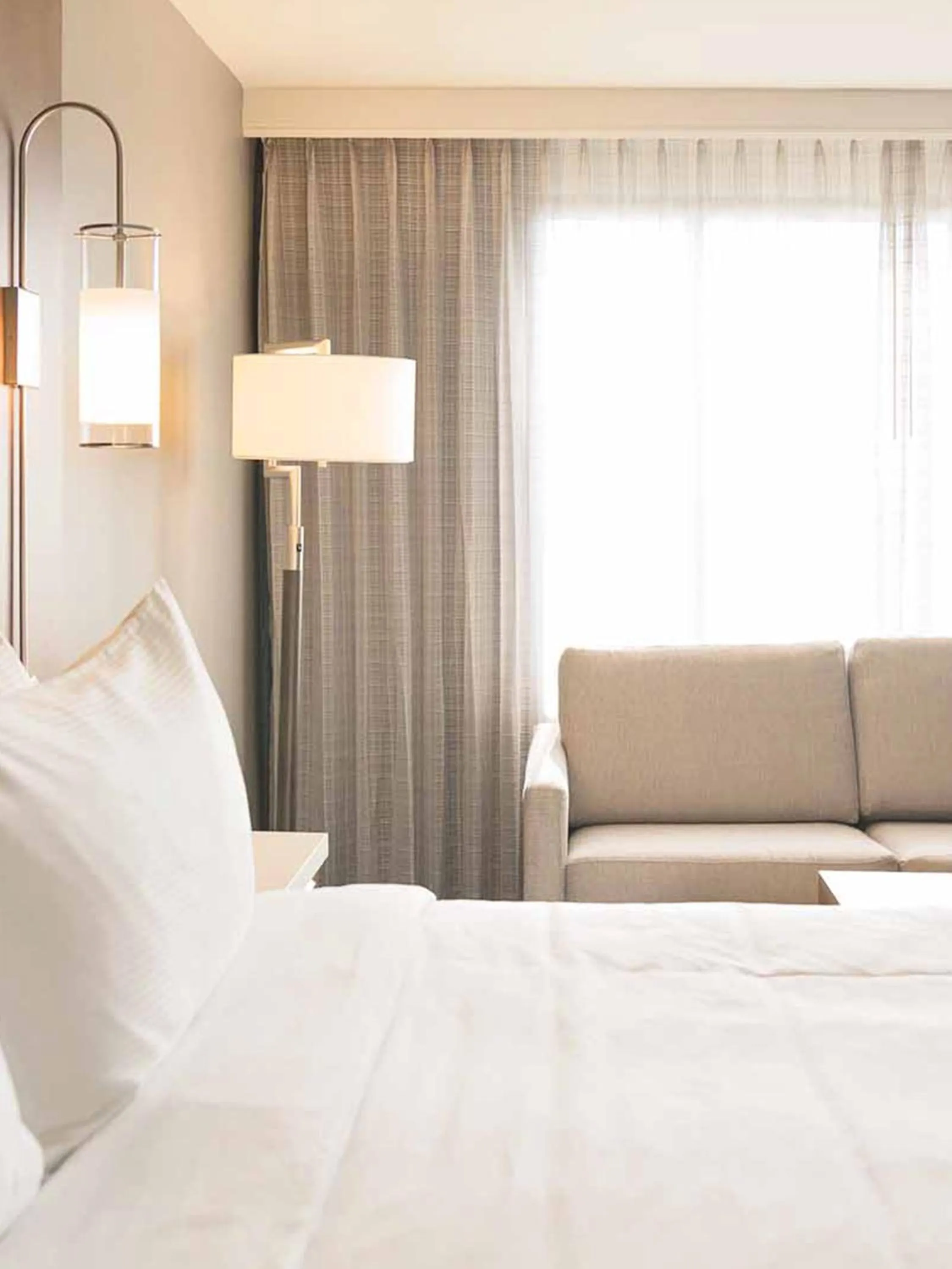 Bedroom, Bed in Memphis Vitality Hotel