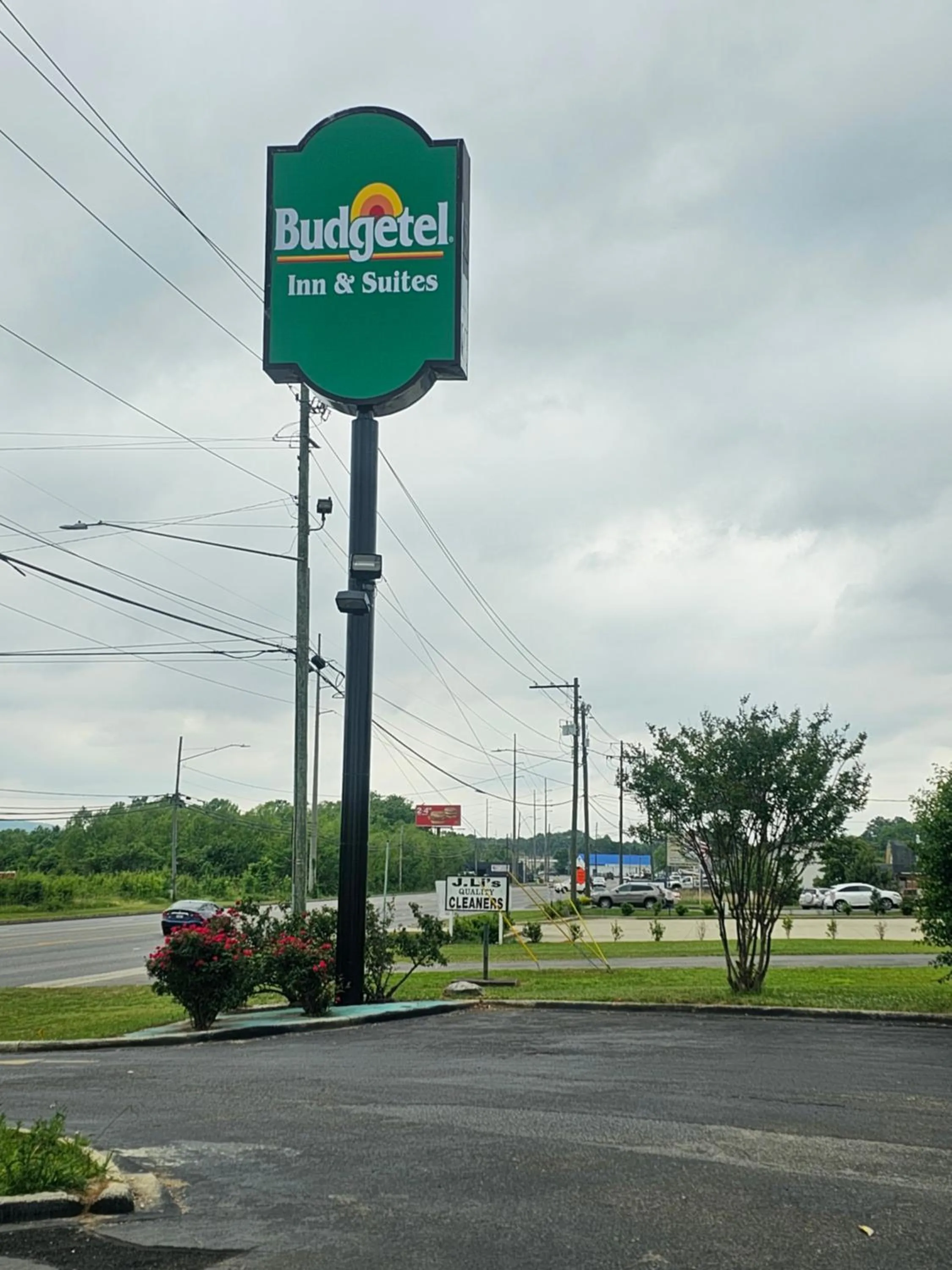 Property logo or sign, Property Building in Super 8 by Wyndham Moody