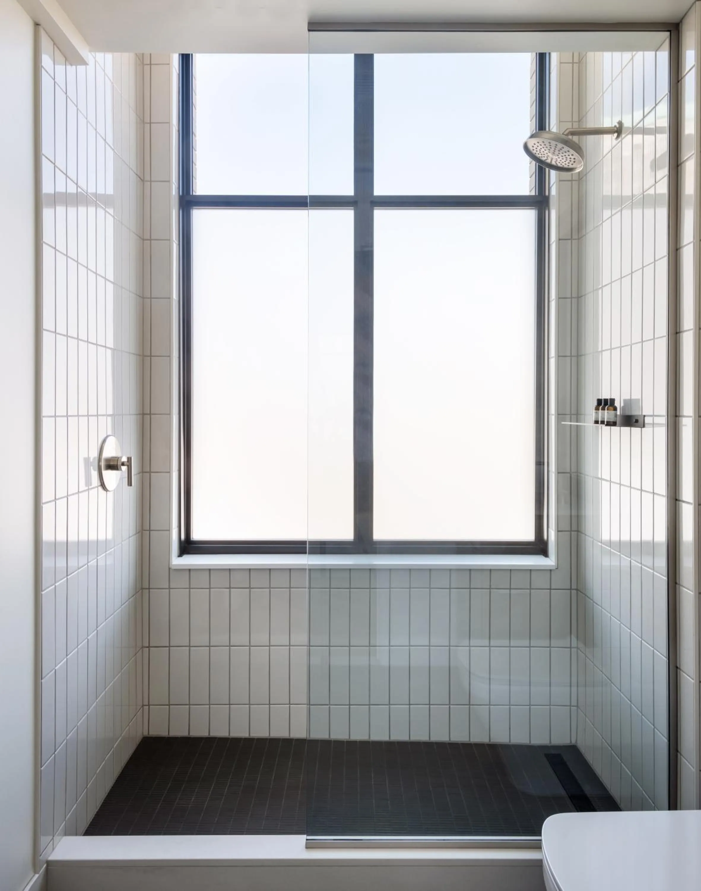 Bathroom, Bed in ROOST Detroit