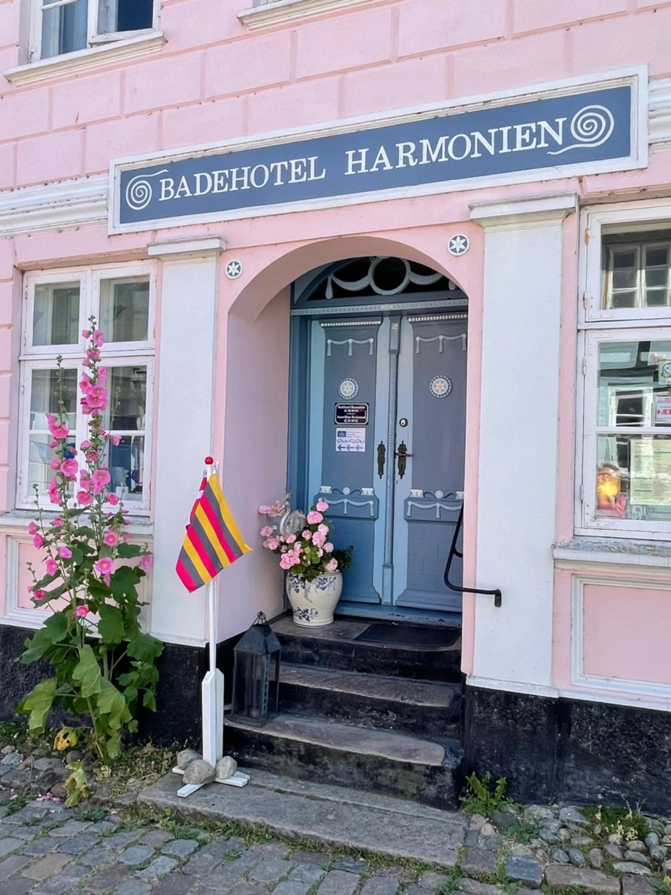 Facade/entrance in Badehotel Harmonien