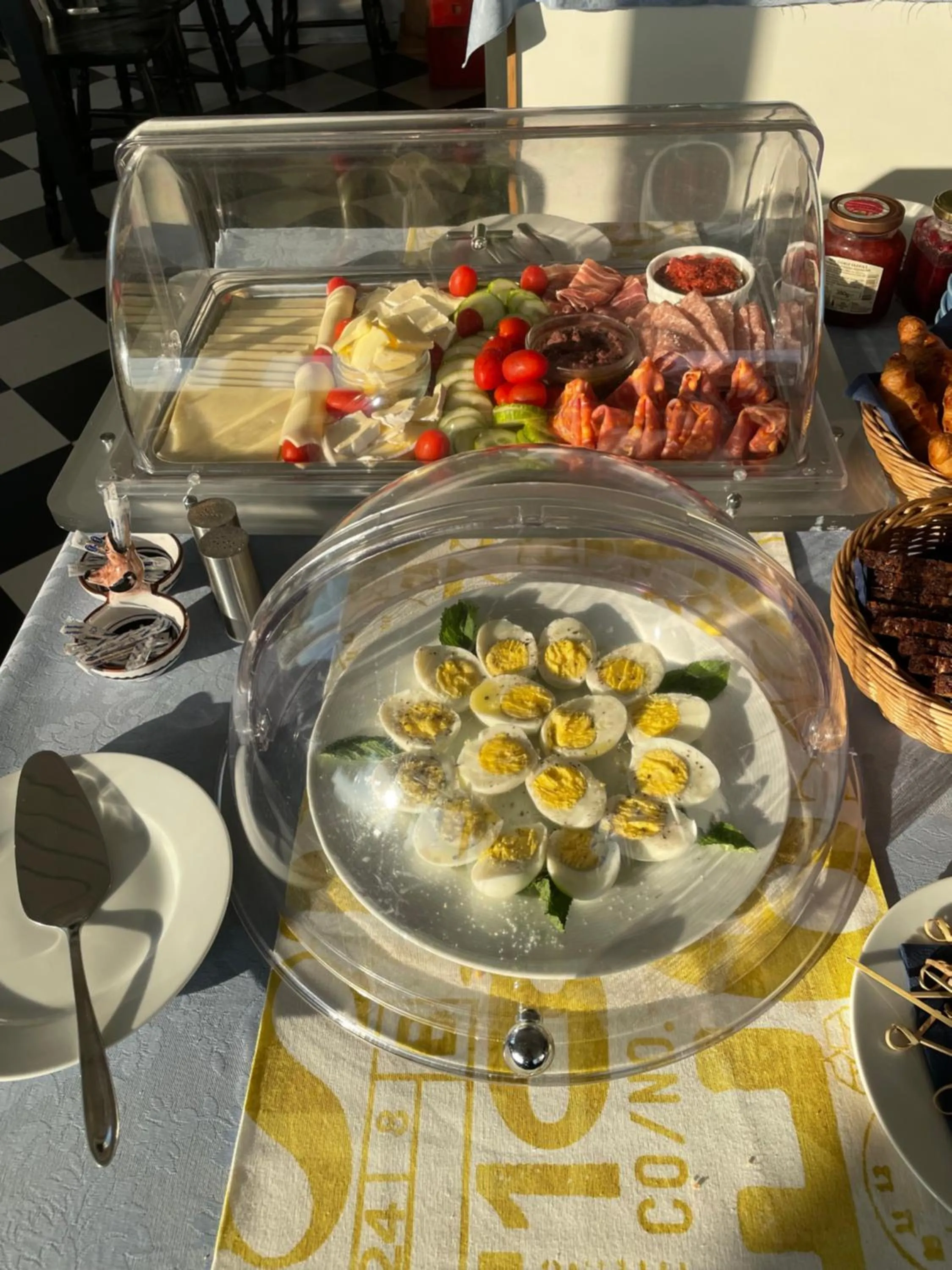 Breakfast in Badehotel Harmonien