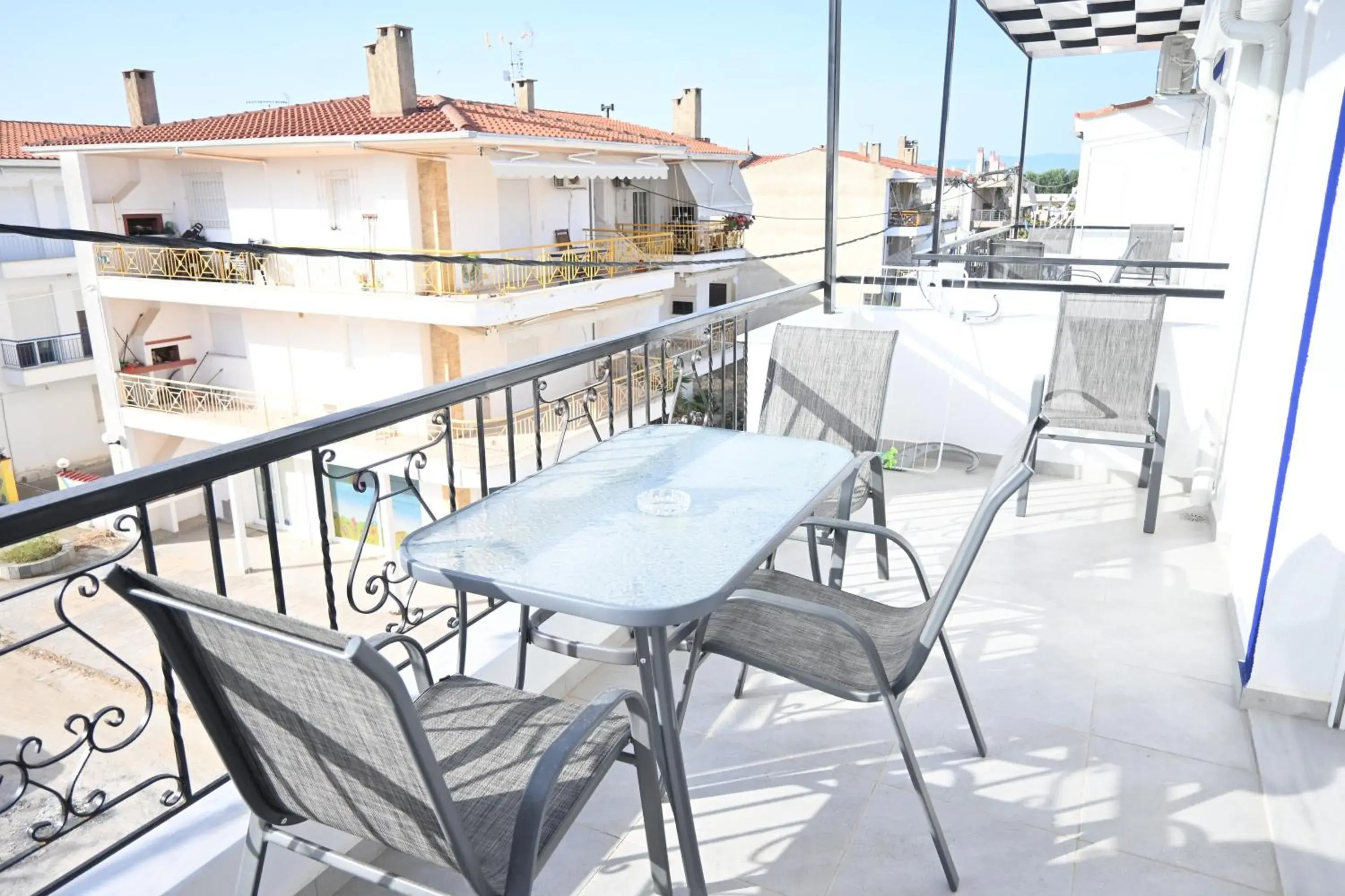 One-Bedroom Apartment with Balcony in Doukas Aparthotel One-Bedroom Apartment with Balcony in Doukas Aparthotel