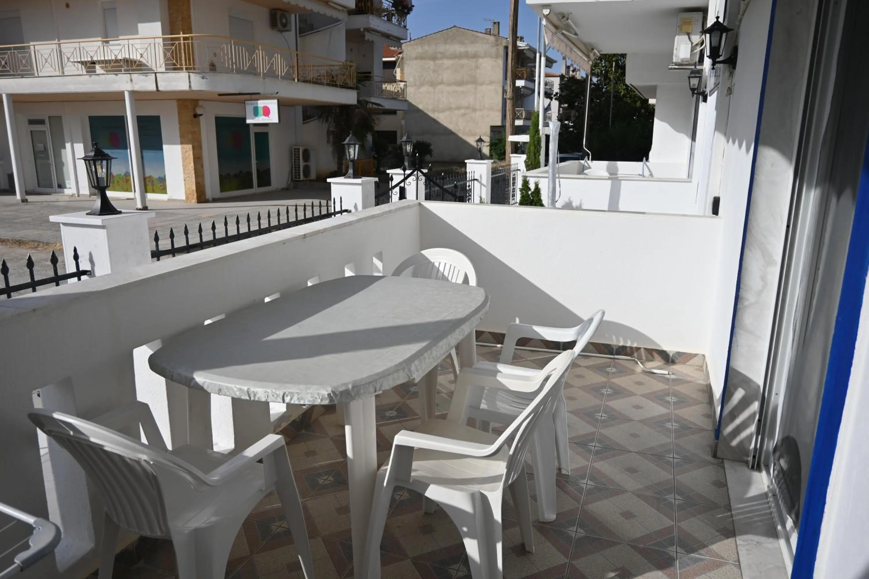 Patio in Doukas Aparthotel