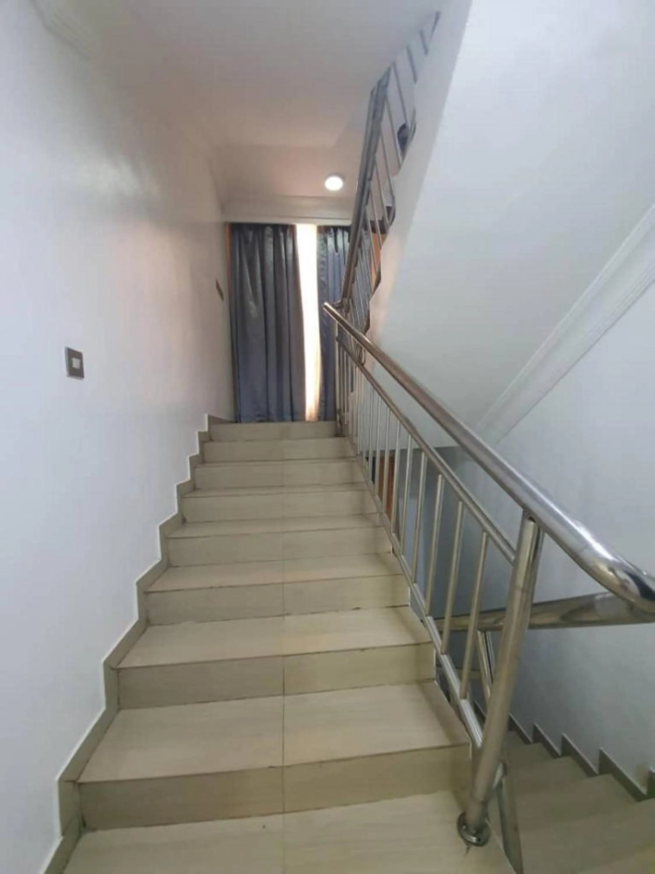 Decorative detail in 4th Apartment and Suites