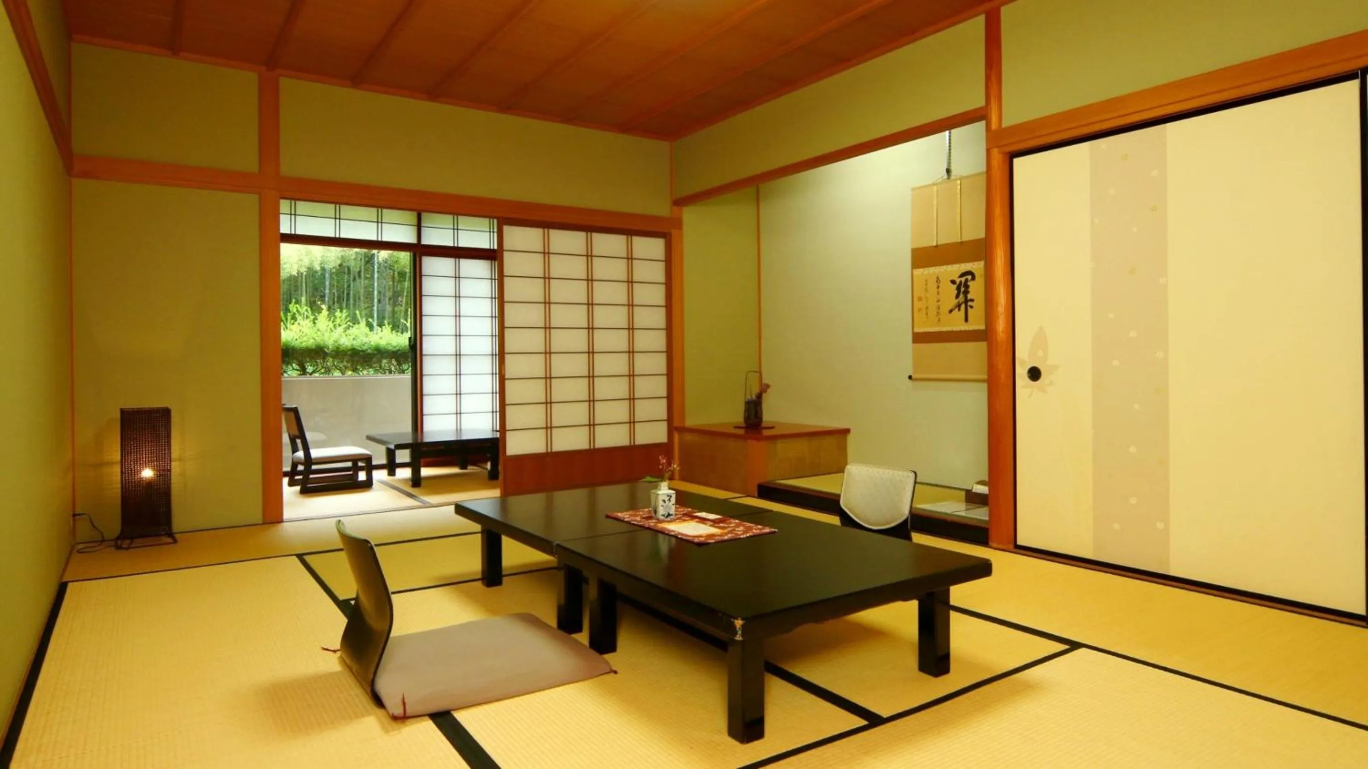 Photo of the whole room in Oyado Yamashita