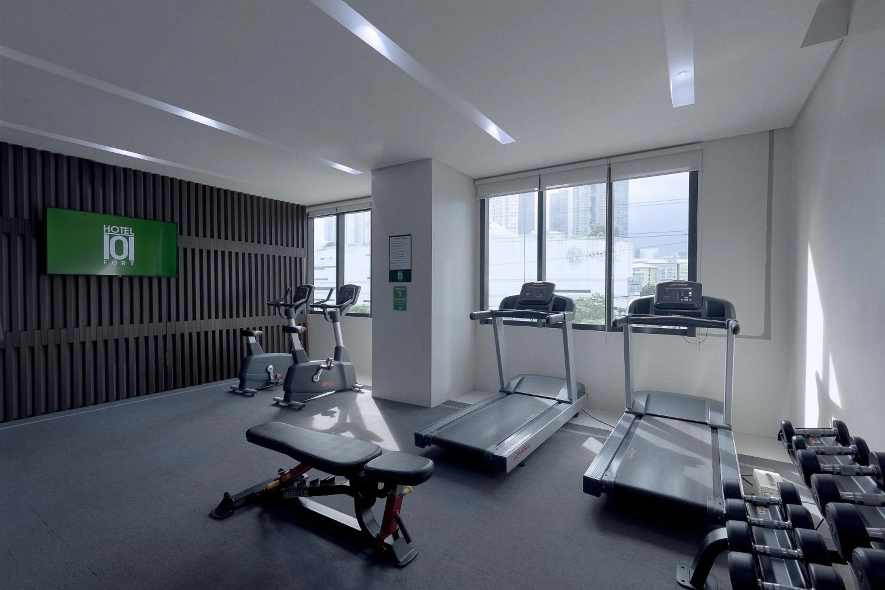 Fitness centre/facilities in Hotel101 - Fort