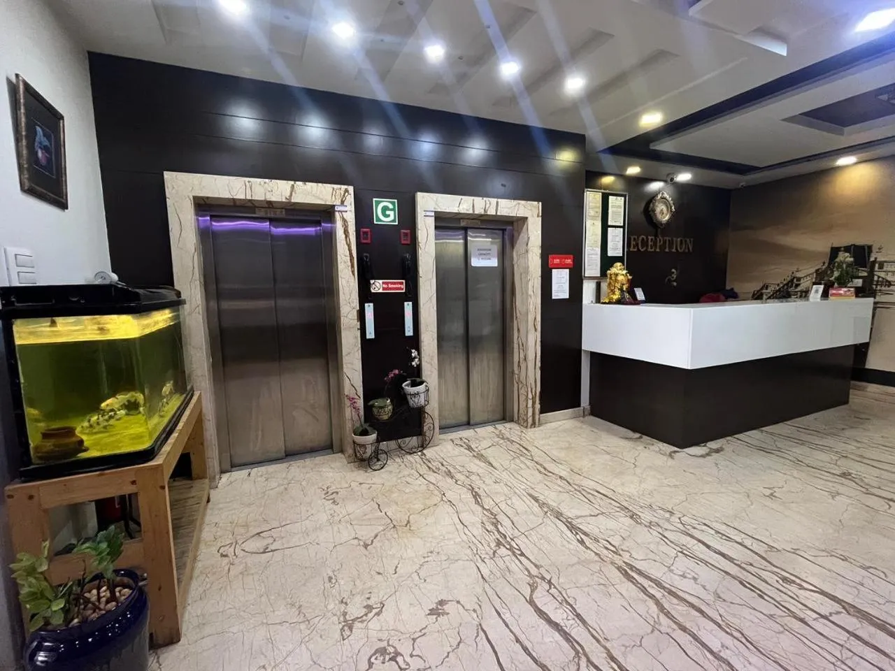 Lobby or reception in Western Keys Hotel