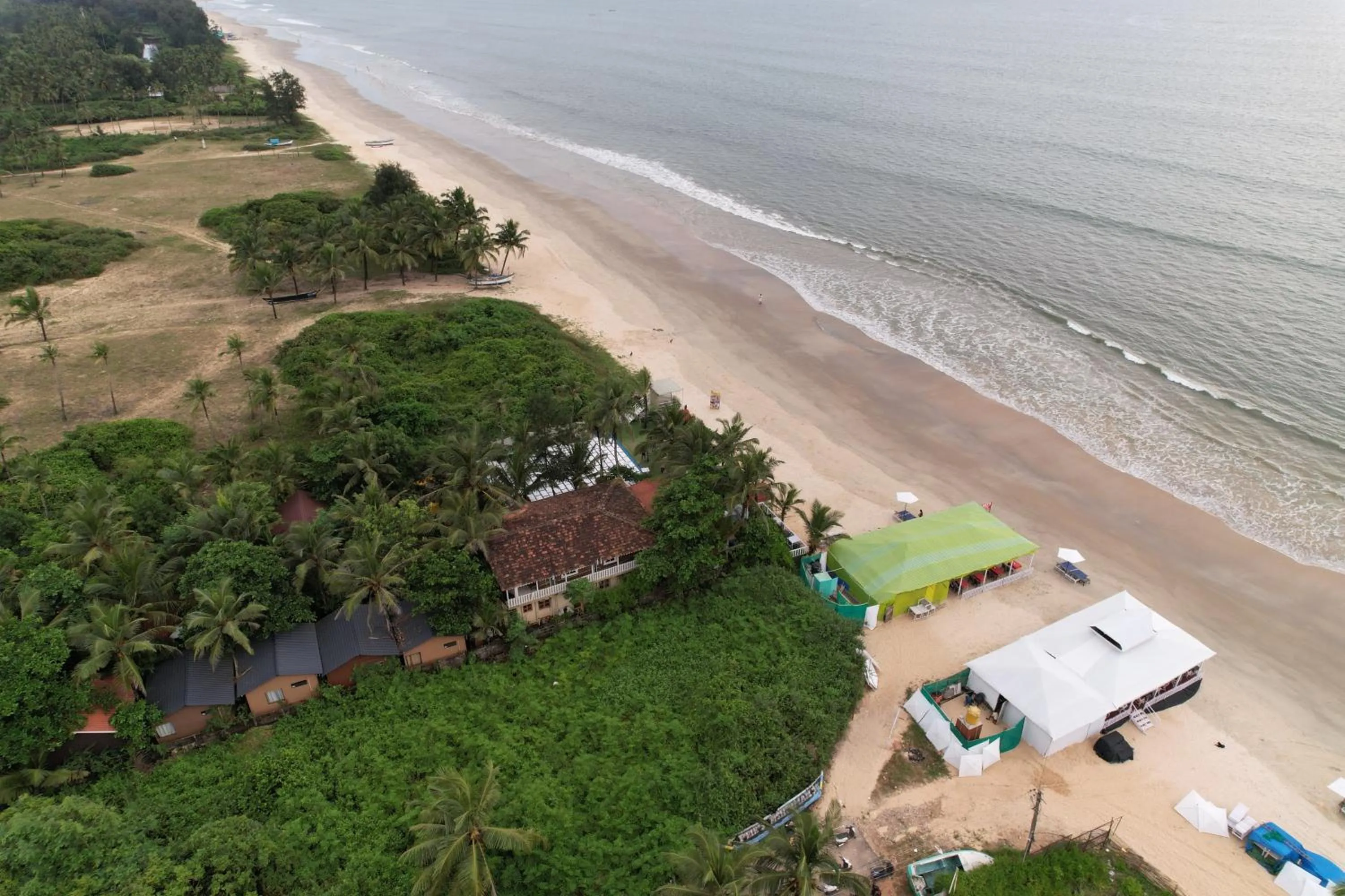 Property building in Nasya Beachside Cottages