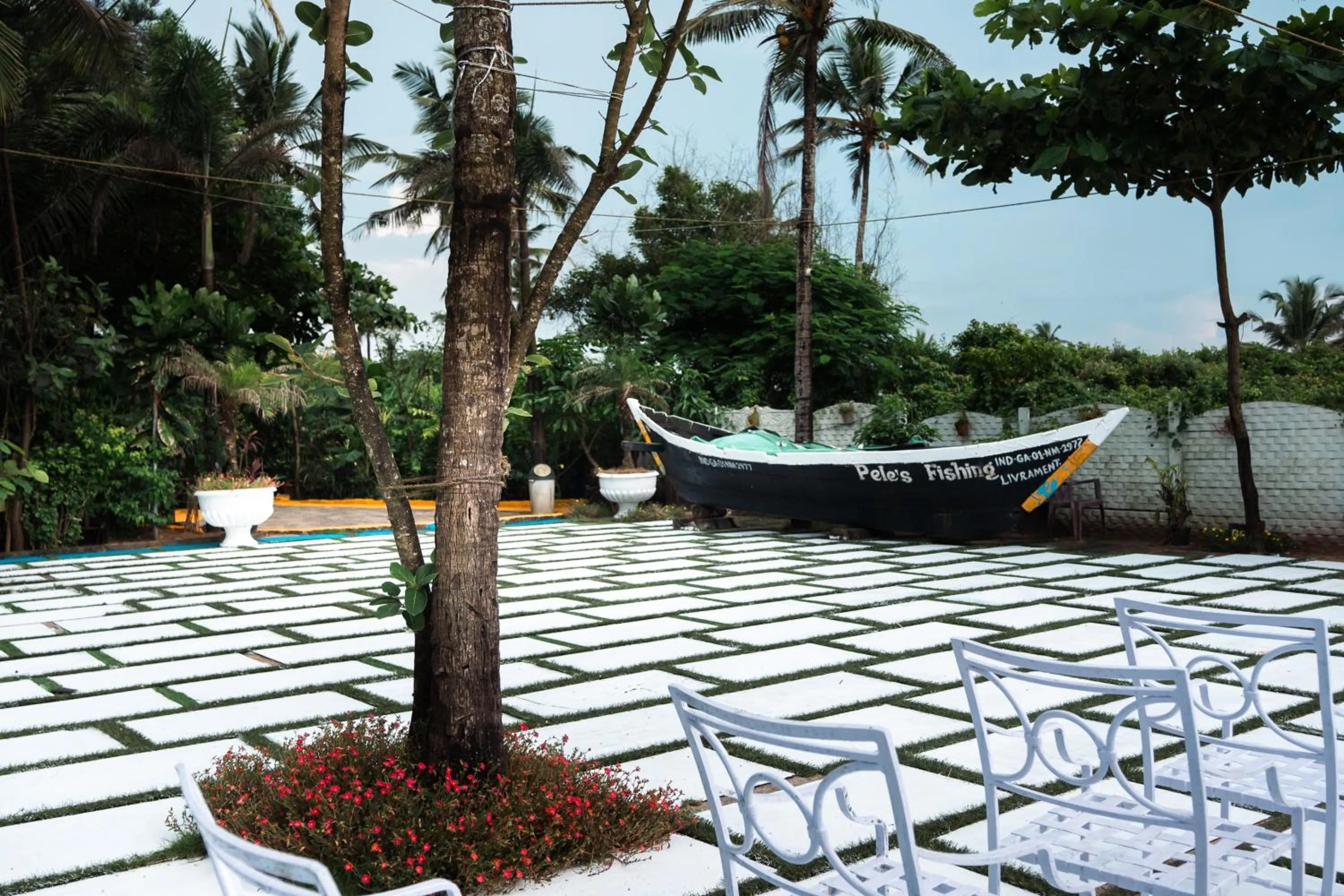 Restaurant/places to eat in Nasya Beachside Cottages