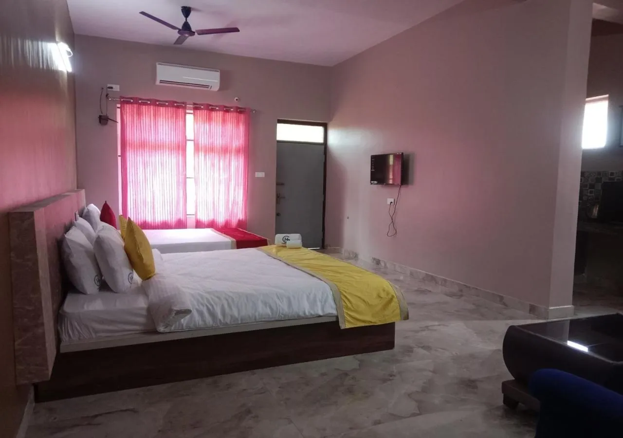 Bed in Hotel Golden Heights Gokarna