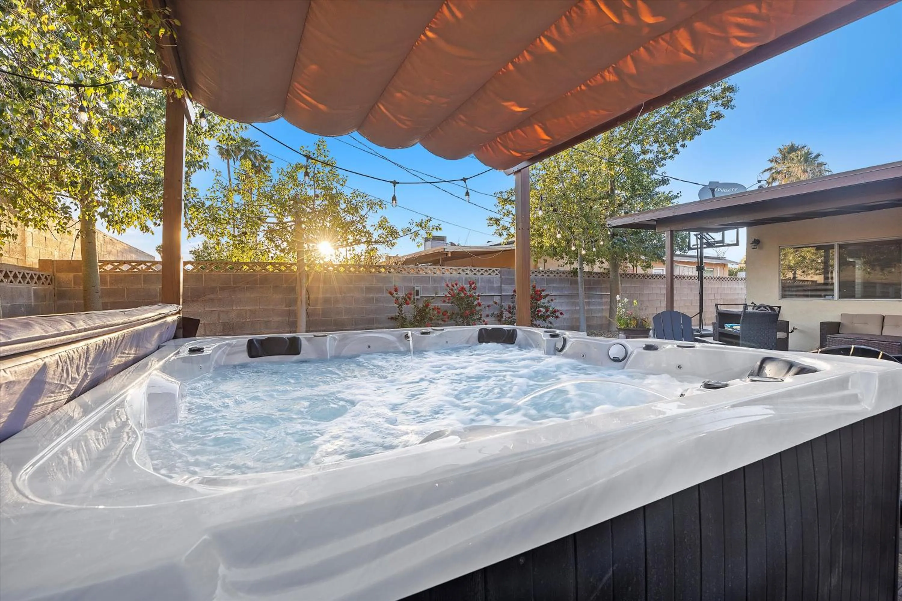 Stylish home with pool and spa