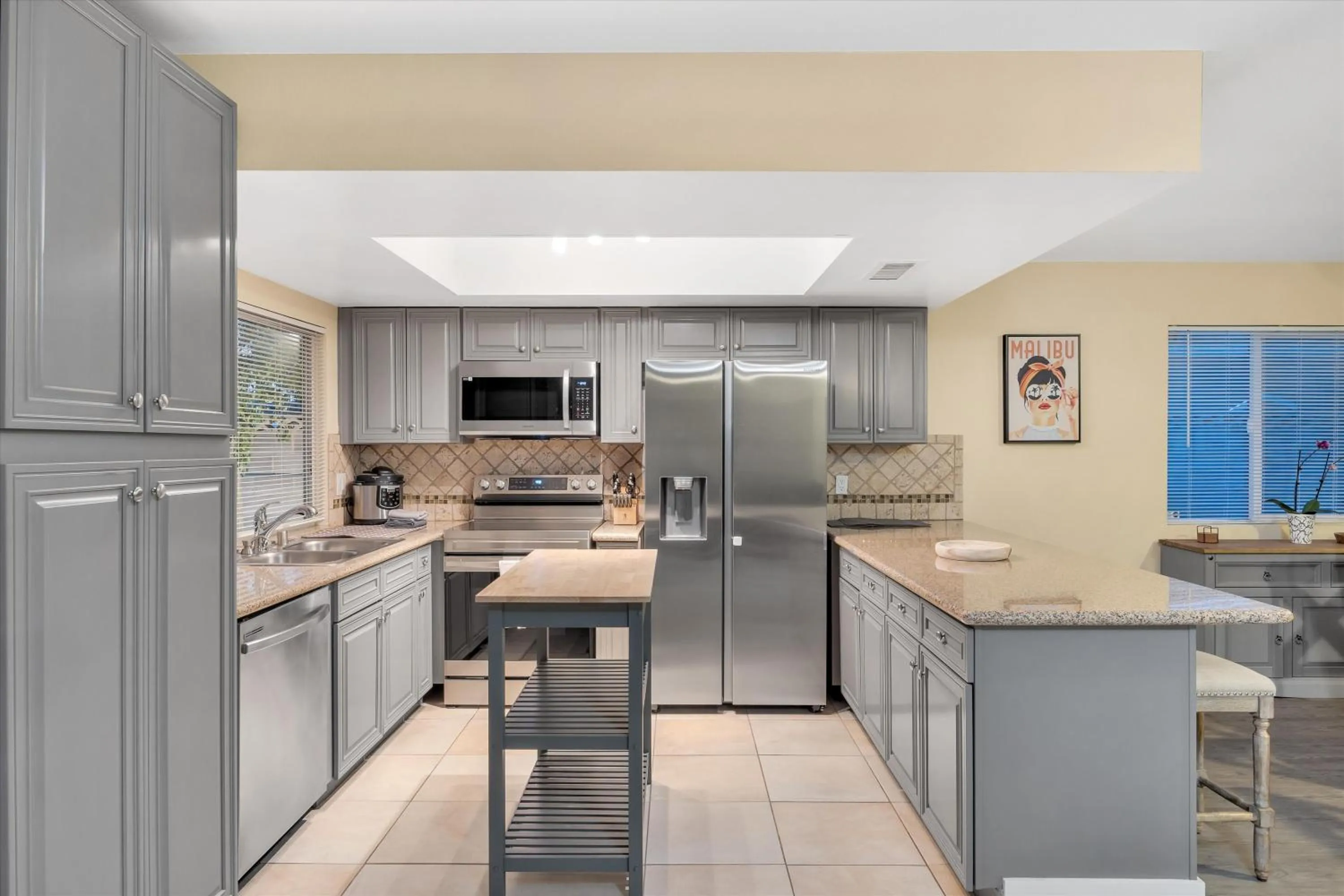 Stylish home with pool and spa