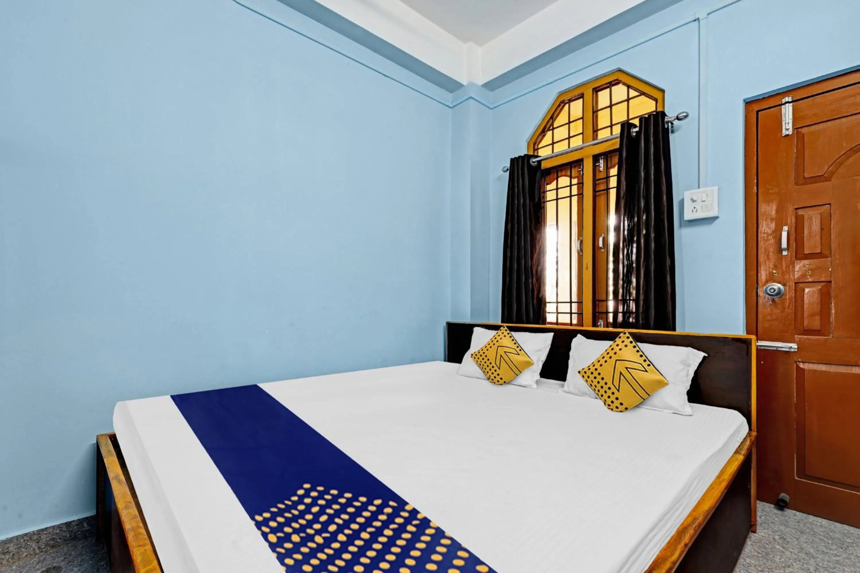 Bedroom, Bed in Hotel O Garam Masala Residency