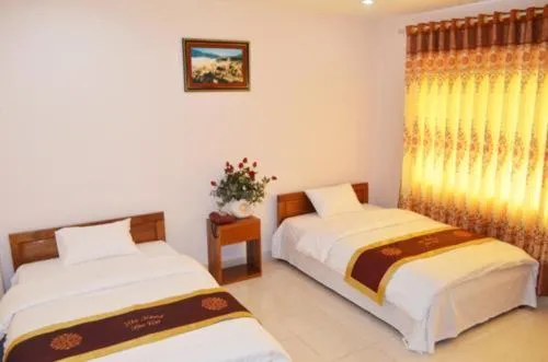 Deluxe Room in Lao Cai Hotel 33C Cat Linh - by Bay Luxury