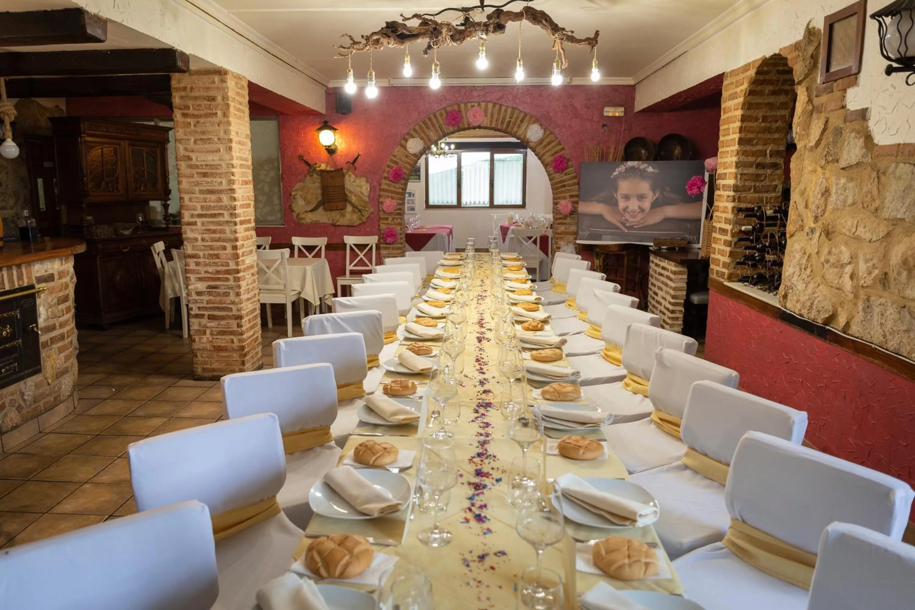 Restaurant/places to eat in Hotel Un lugar en la Vecilla