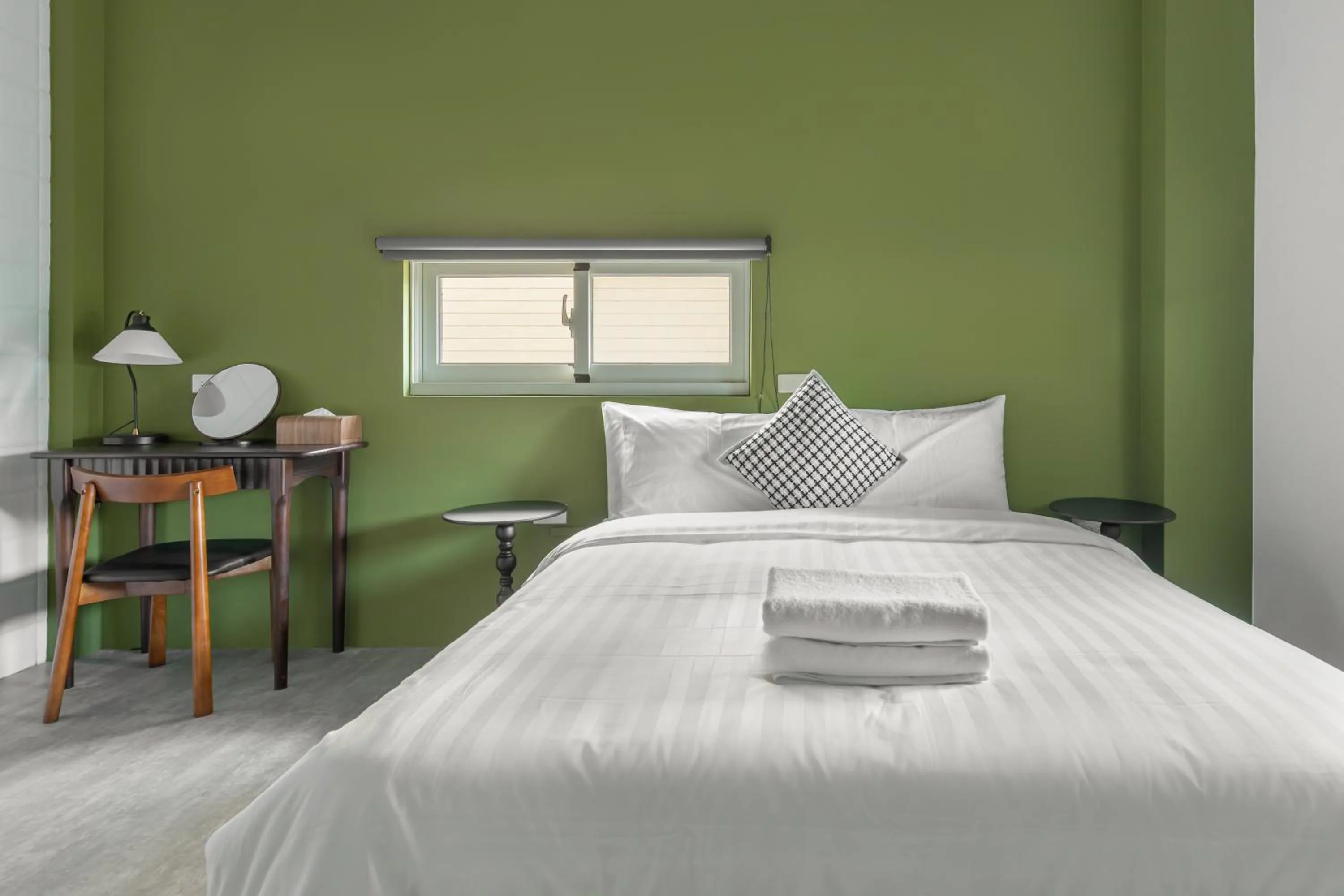 Bed in Sunset Mu Style Inn