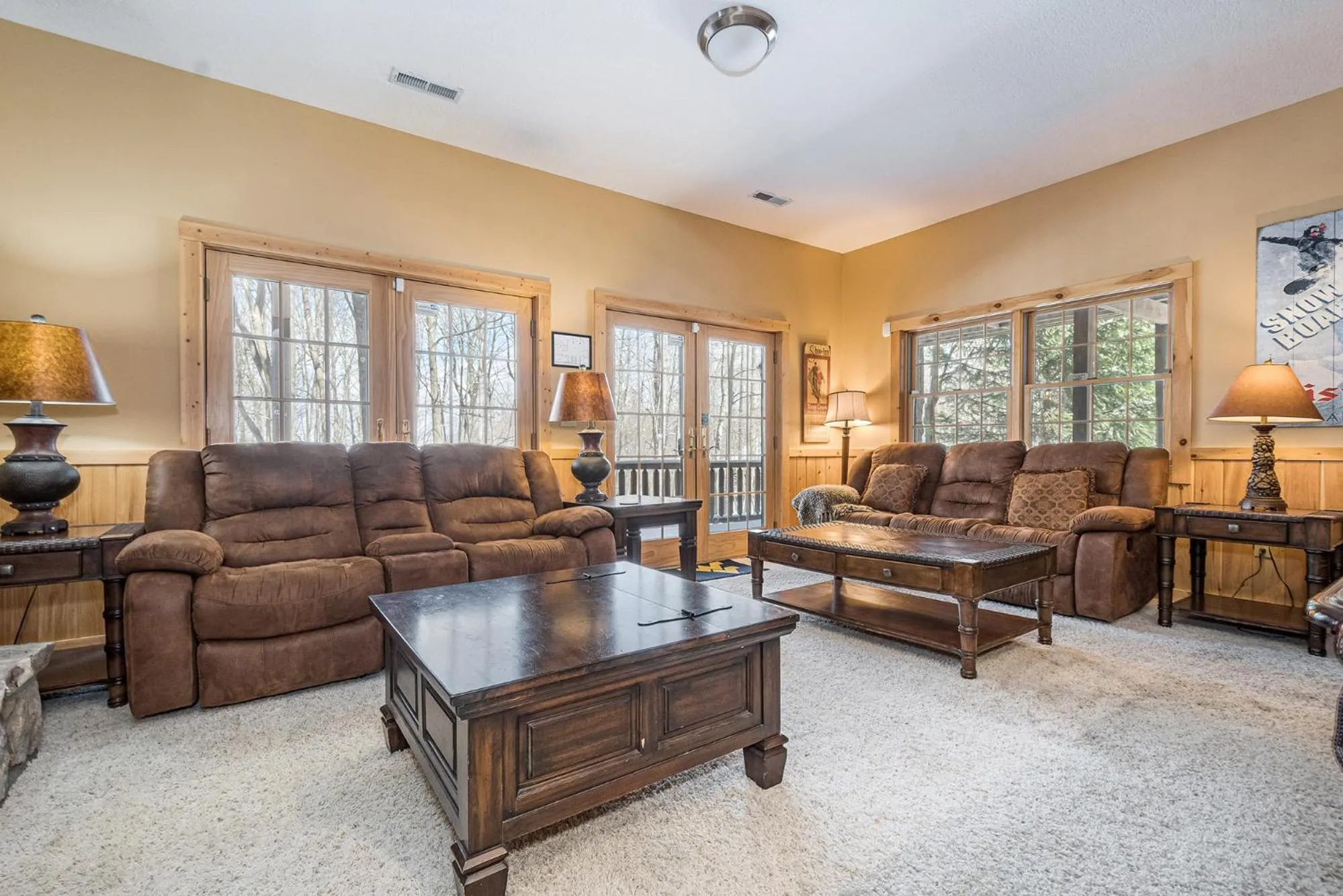 Property building in Montana East