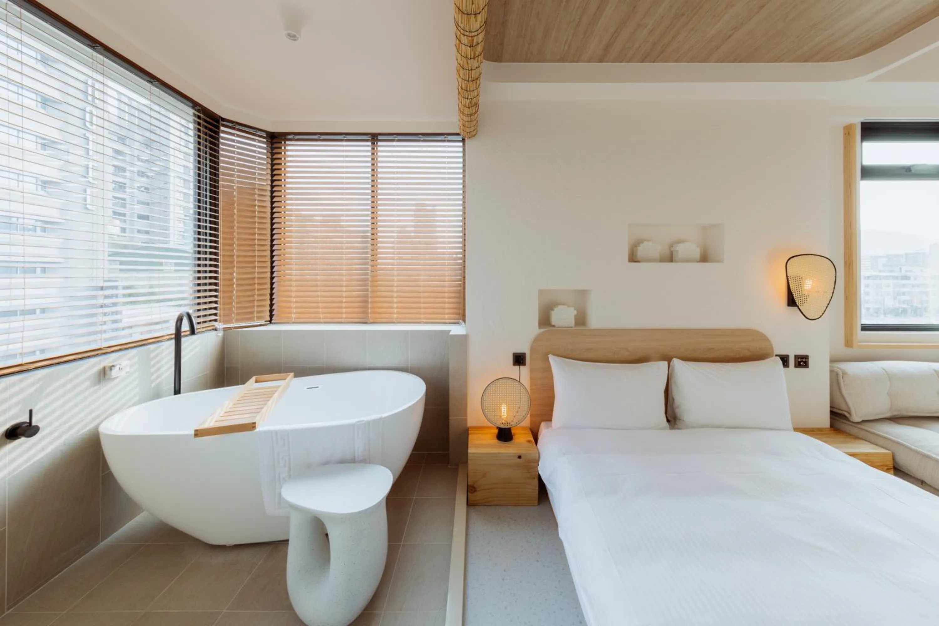 Bed in Just Inn Kaohsiung