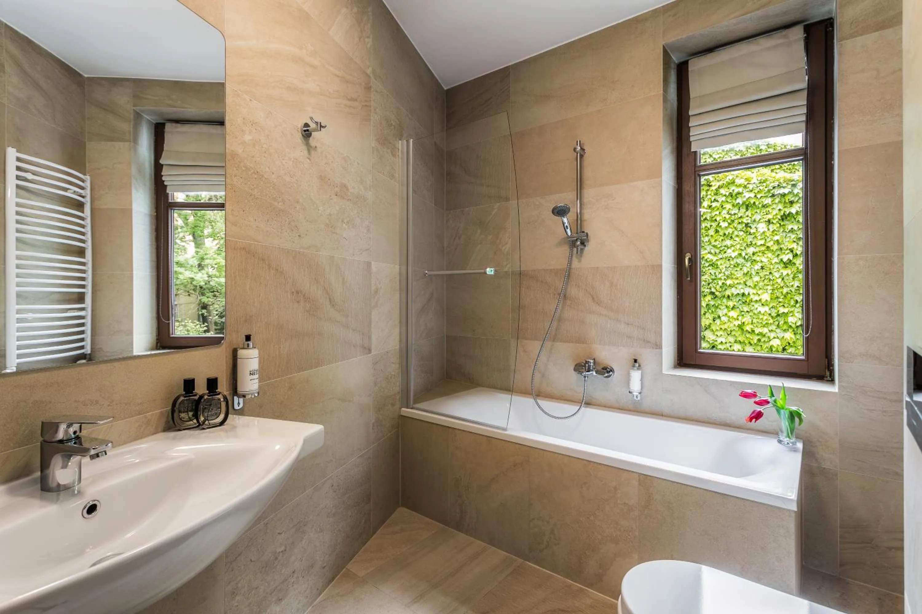 No.23 Premium Aparthotel