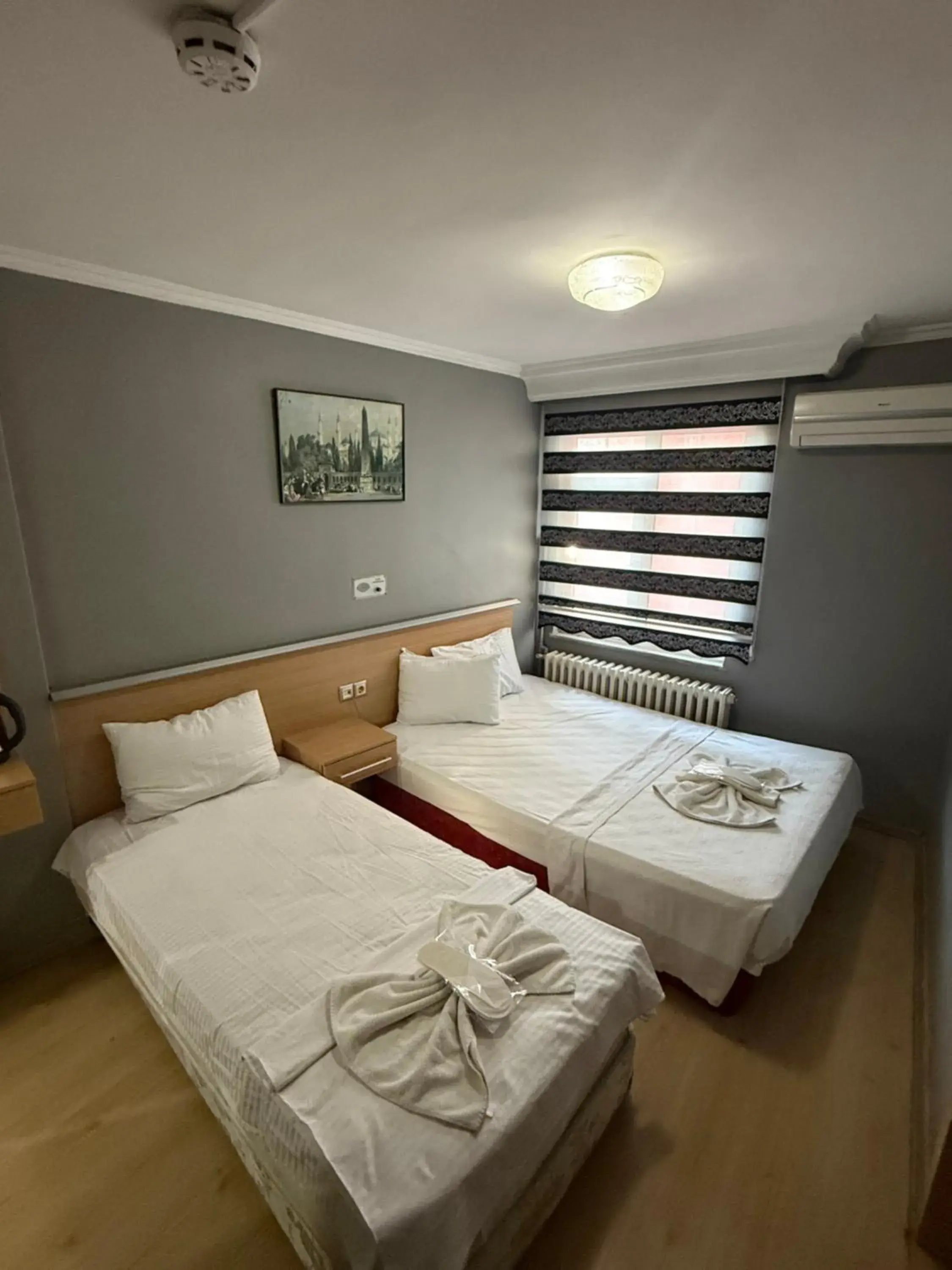 Economy Double Room in KABİL OTEl Economy Double Room in KABİL OTEl