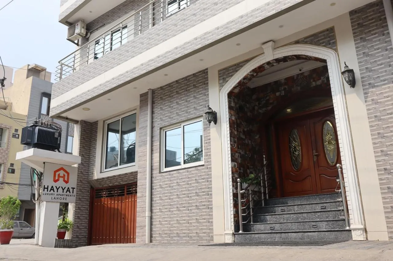 Property building in Hayyat Luxury Hotel Suites