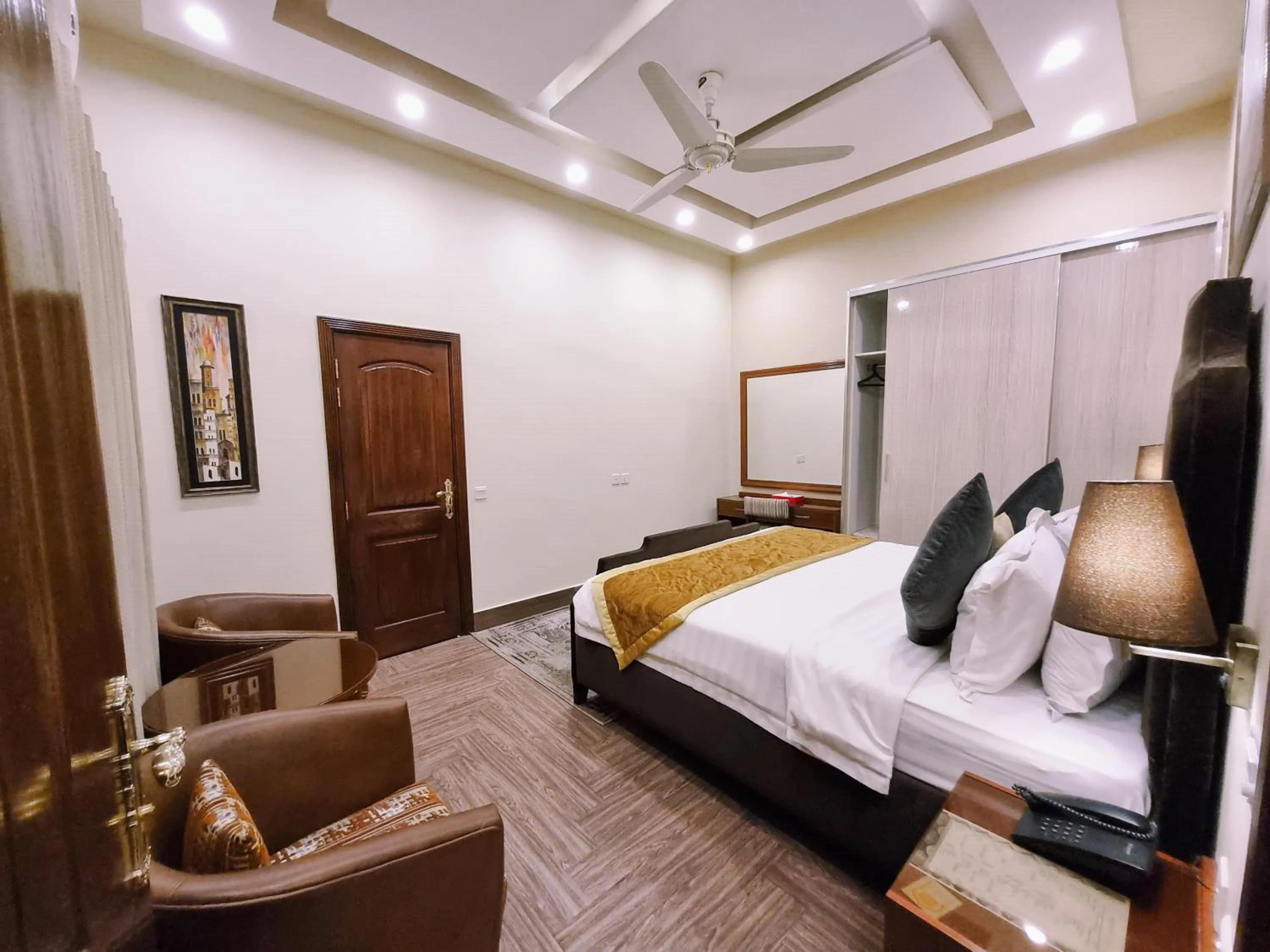 Bed in Hayyat Luxury Hotel Suites