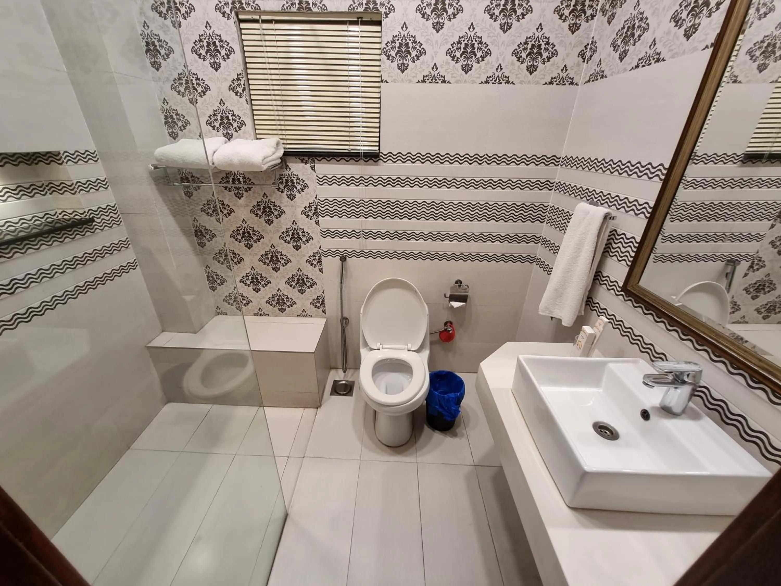 Hayyat Luxury Hotel Suites