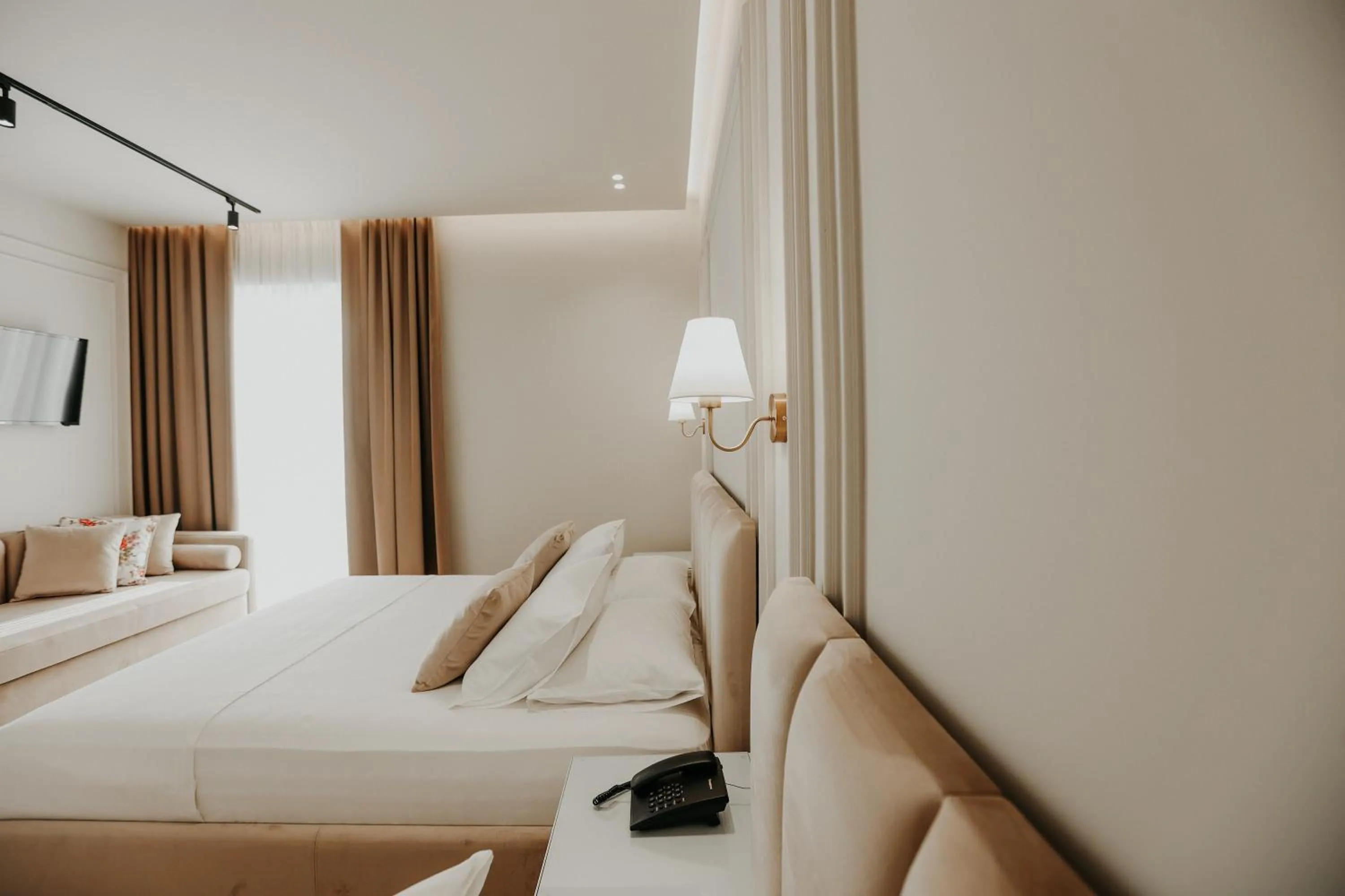 Photo of the whole room, Bed in Seaside Hotel