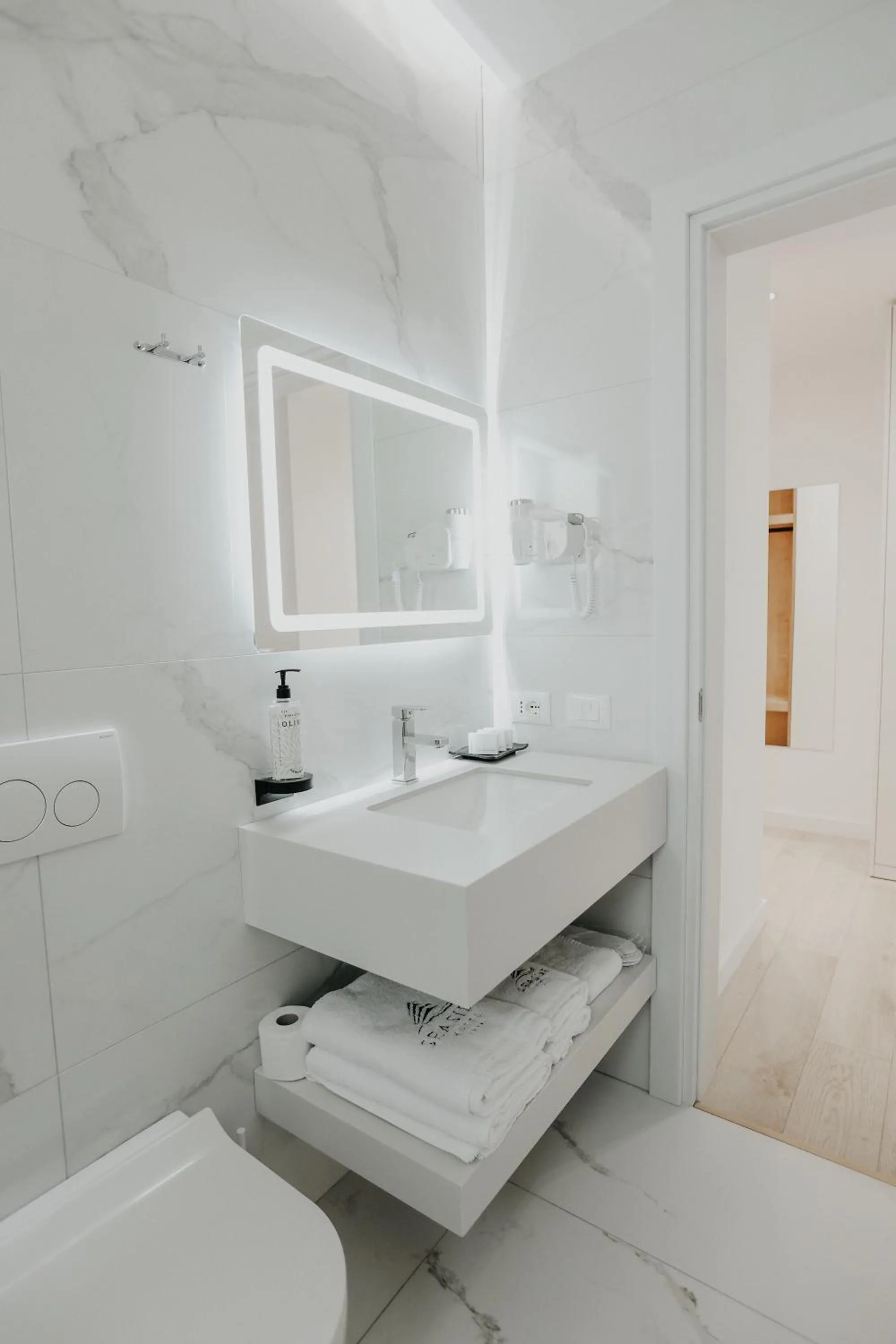 Toilet in Seaside Hotel