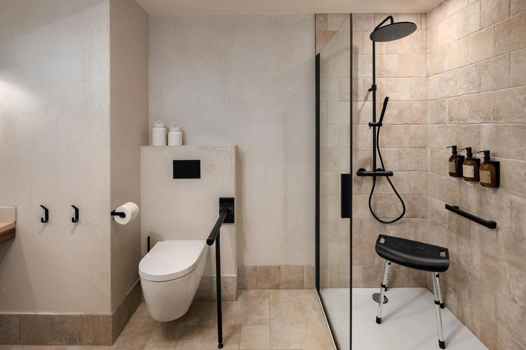 Hillview Hotel Grandvoir