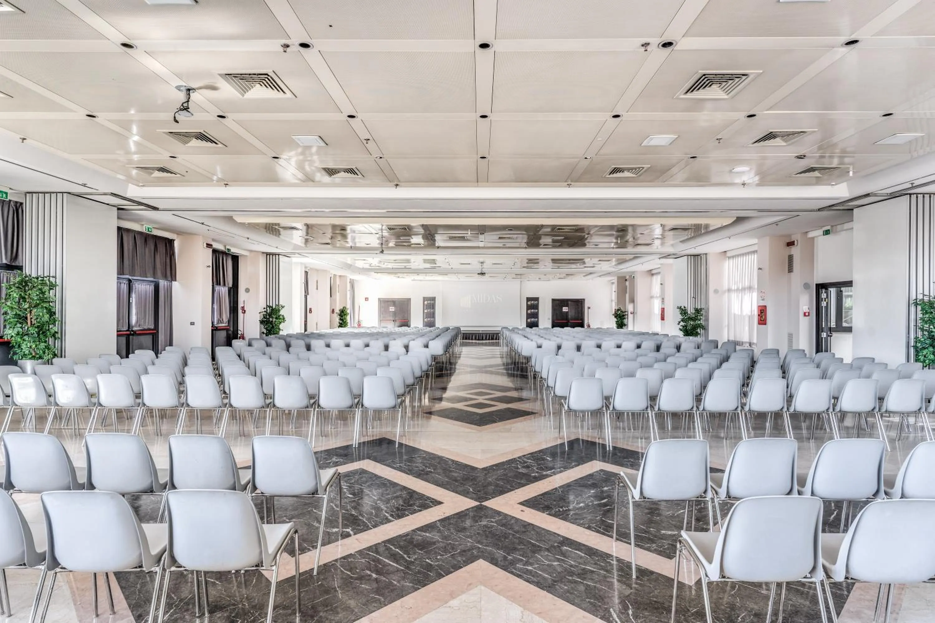 Meeting/conference room in Hotel Midas Roma - A member of Barcelo Hotel Group