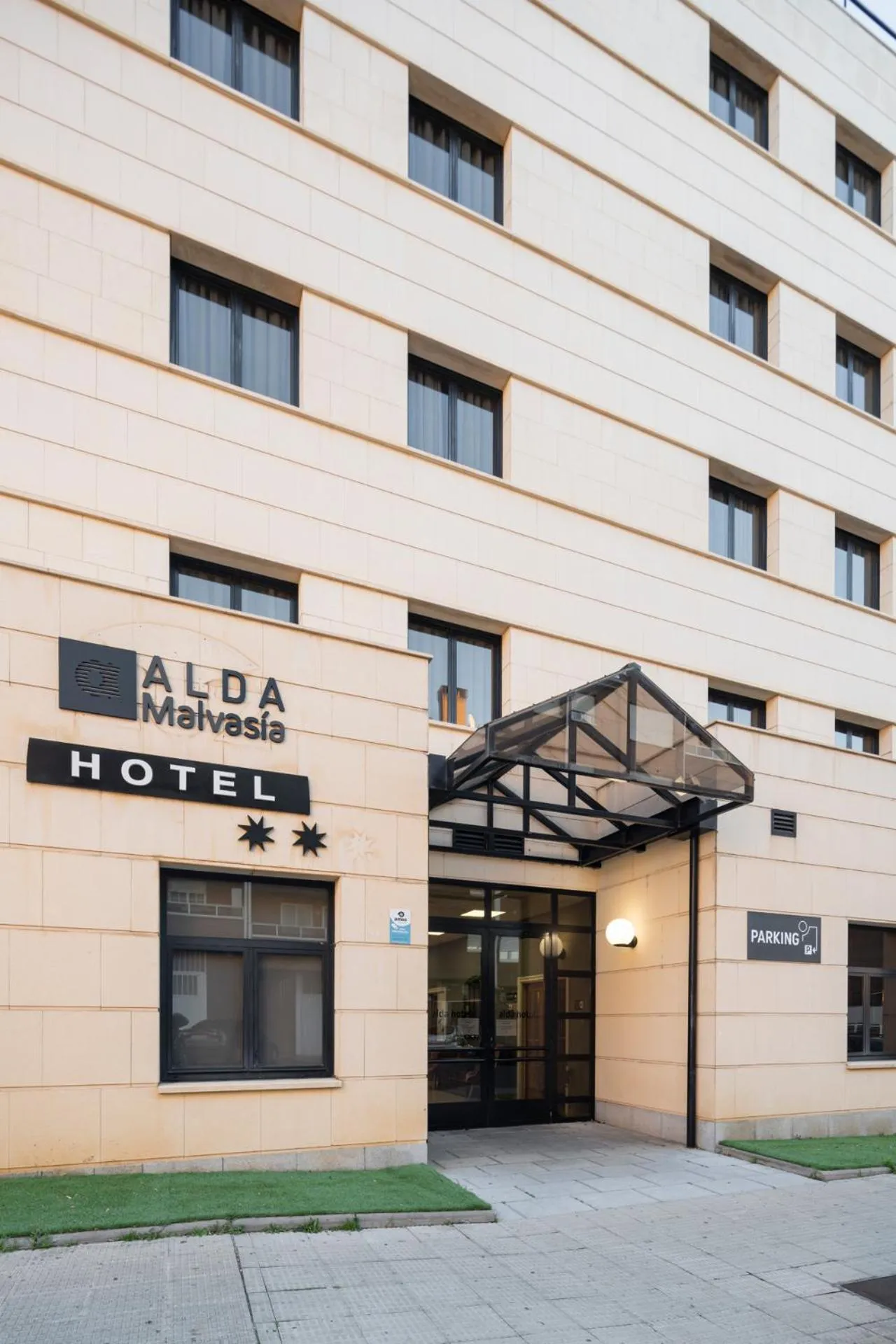 Property building in Hotel Alda Malvasía