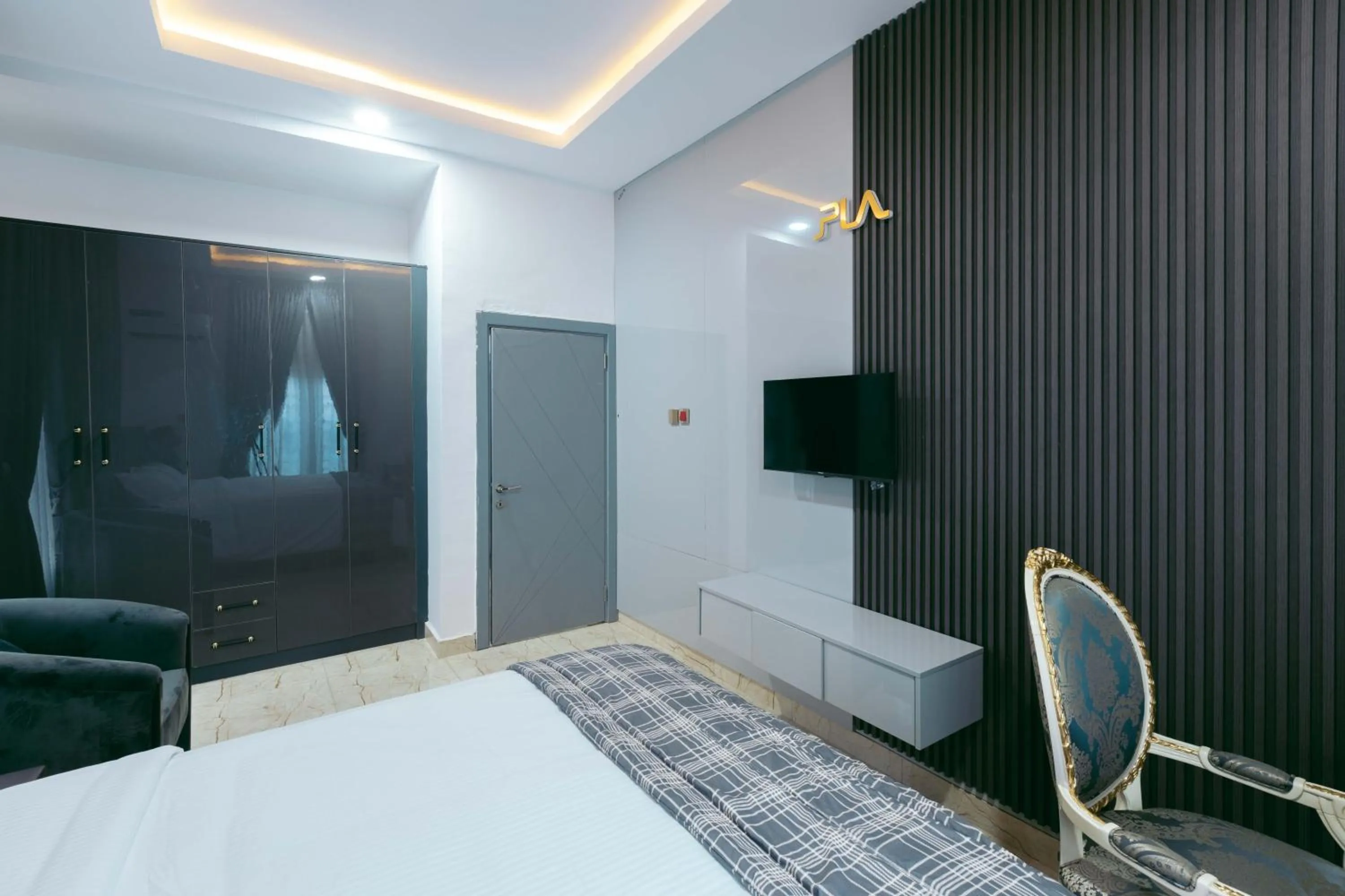 Bed in Phoenix Luxury Apartments