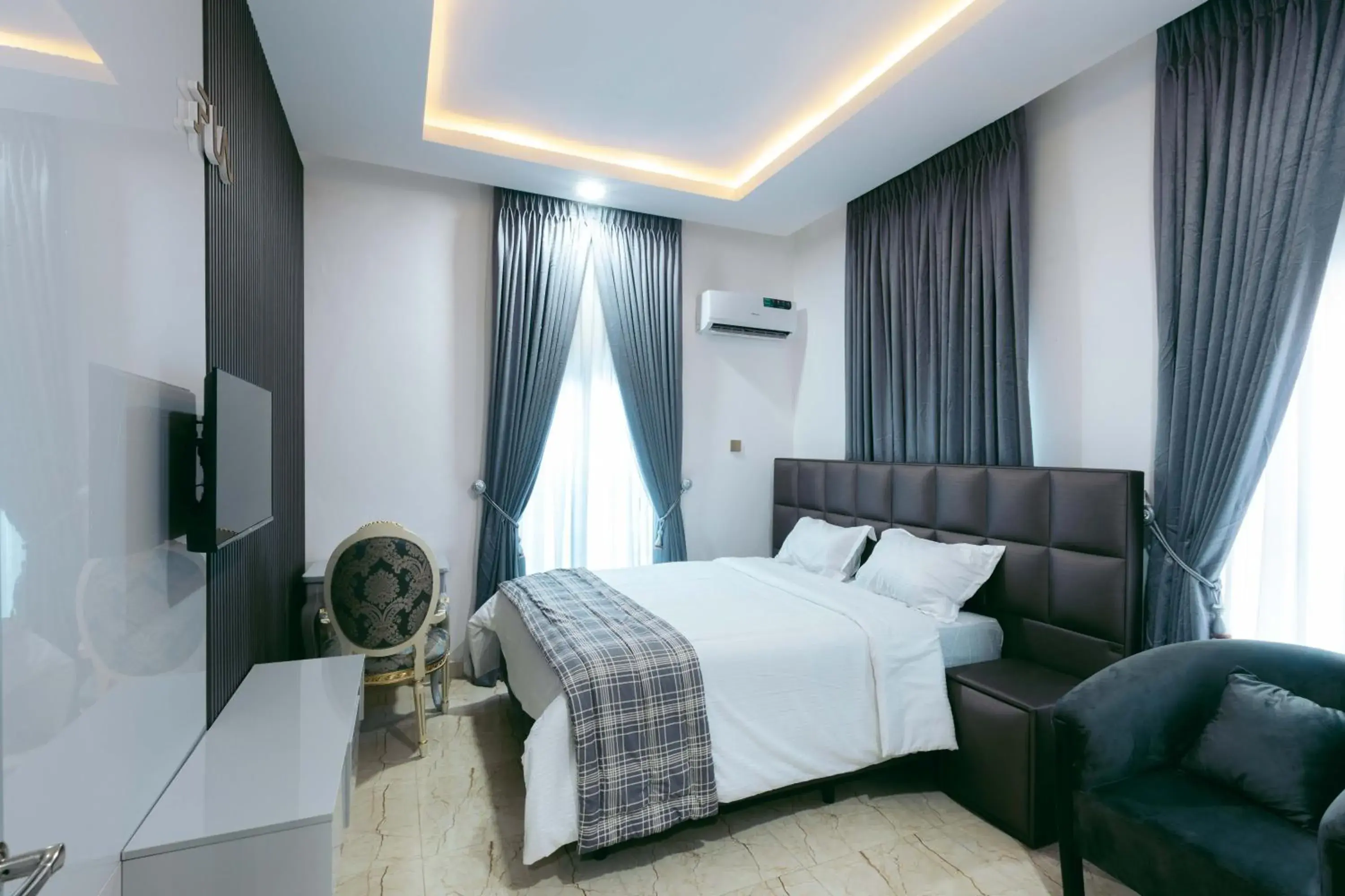 One-Bedroom House in Phoenix Luxury Apartments One-Bedroom House in Phoenix Luxury Apartments