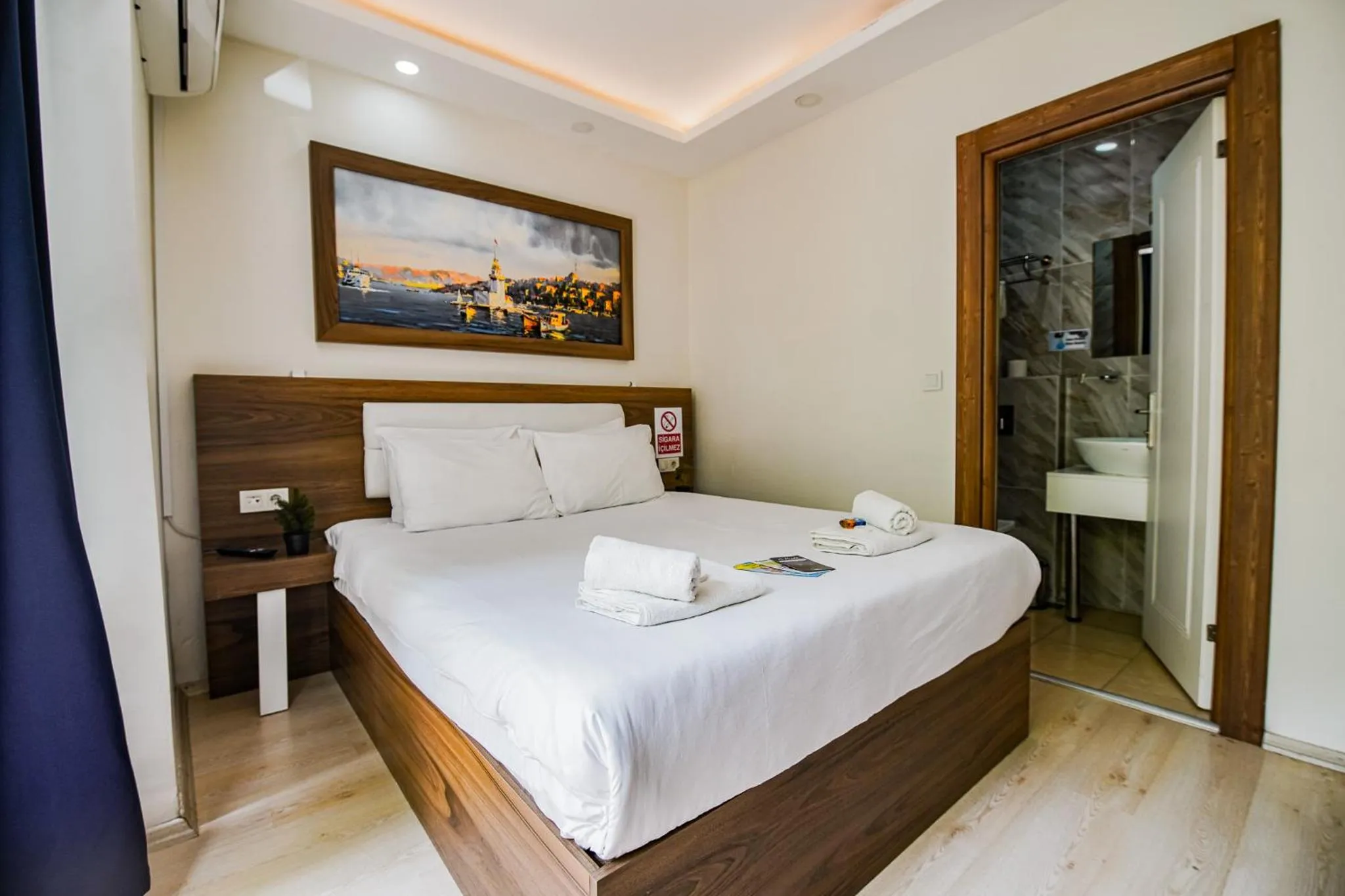 Bed in MITANI SUITES