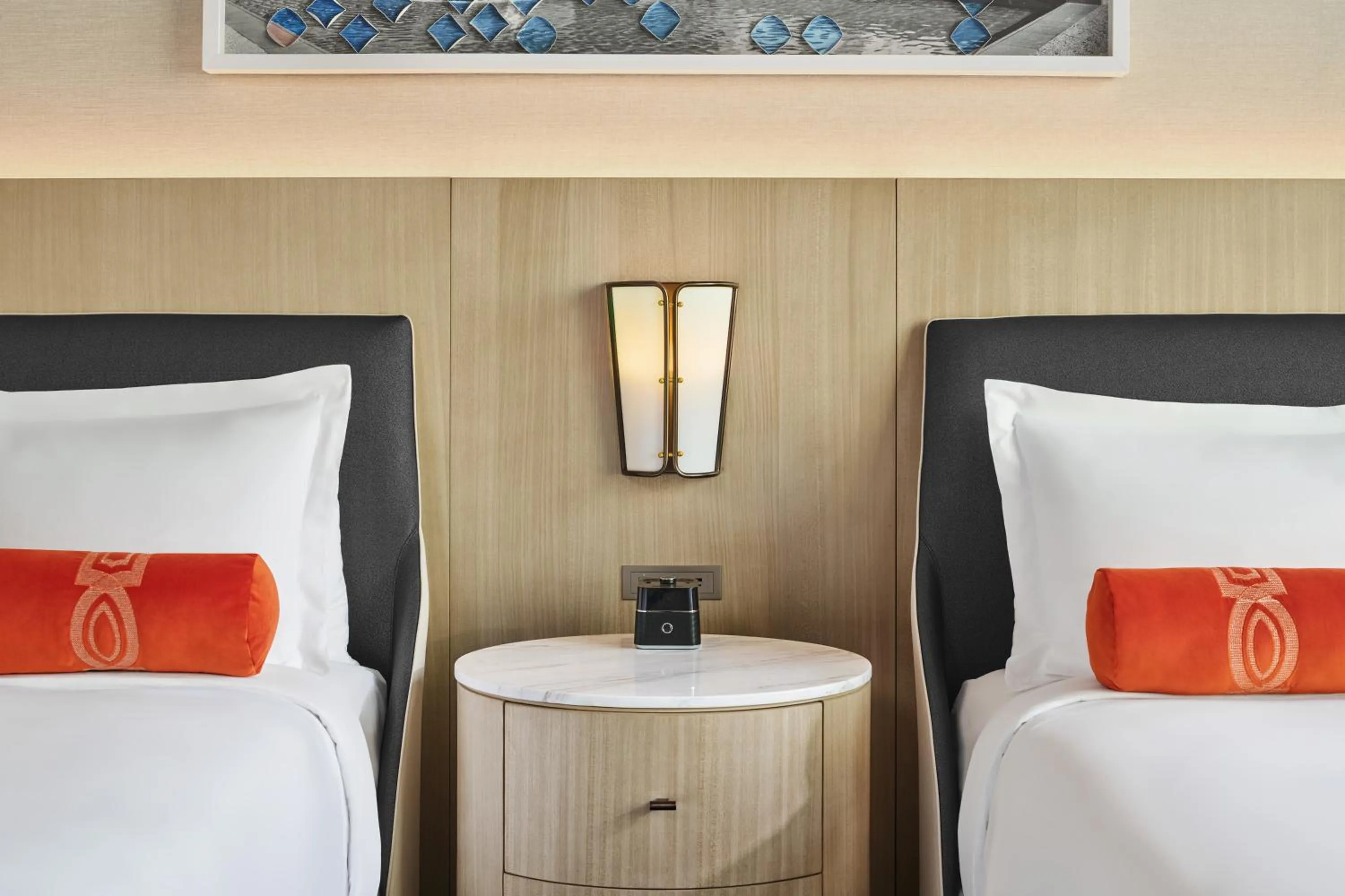 Bedroom, Bed in The Crescent Hotel, Fort Worth