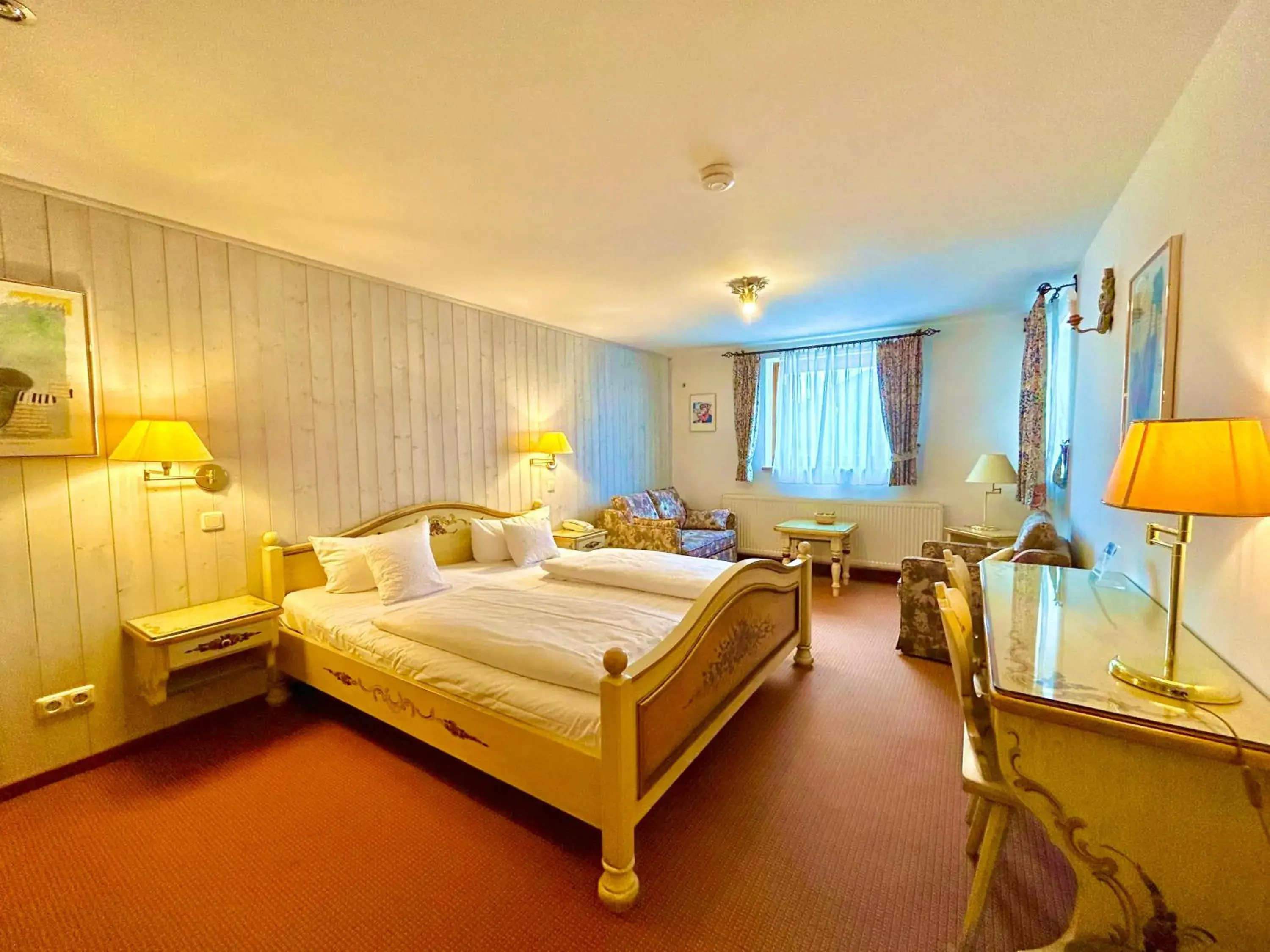 Family Room with Garden View in Hotel Bergland Family Room with Garden View in Hotel Bergland