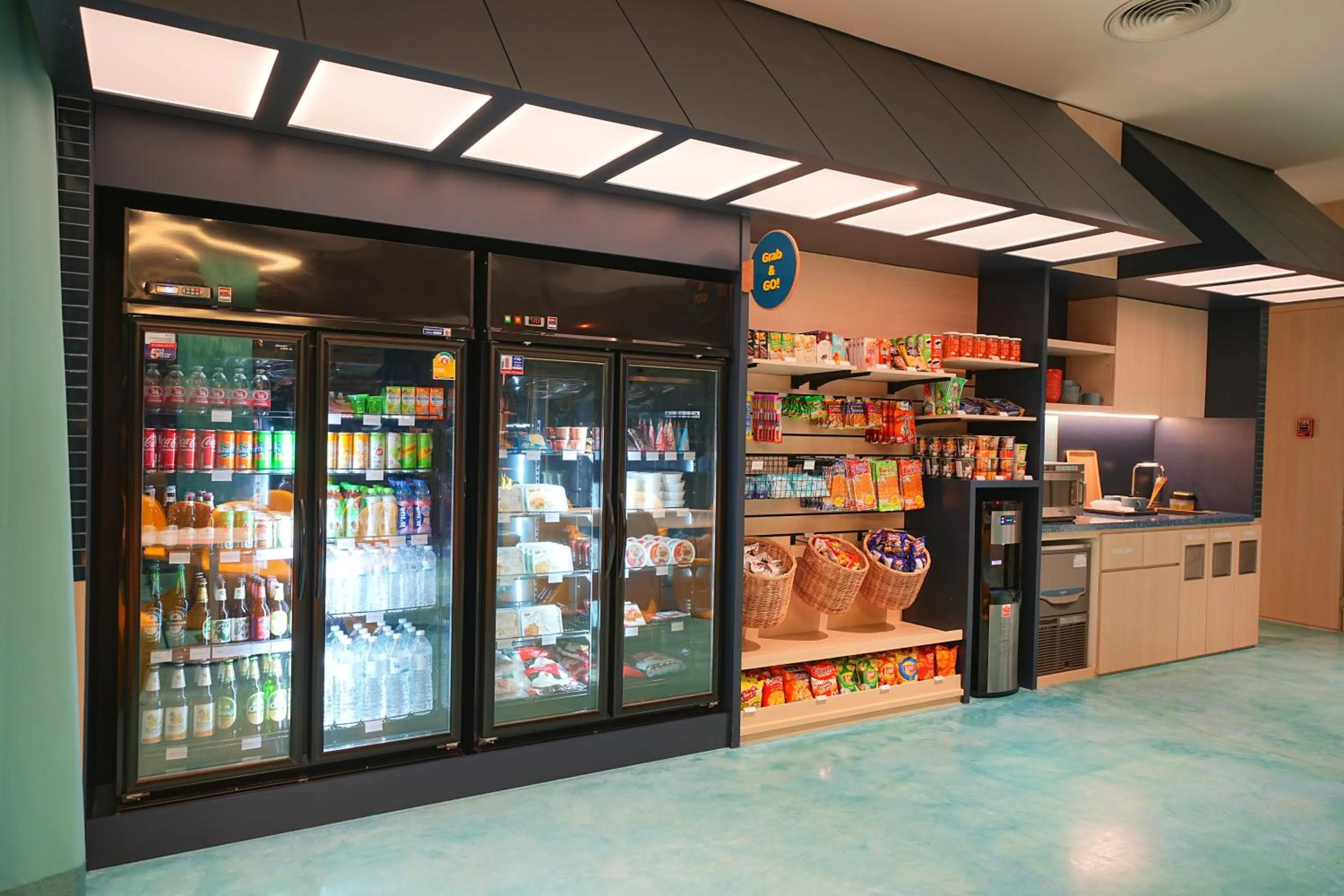 Kitchen or kitchenette in GO Hotel Ban Chang at Robinson Lifestyle Ban Chang