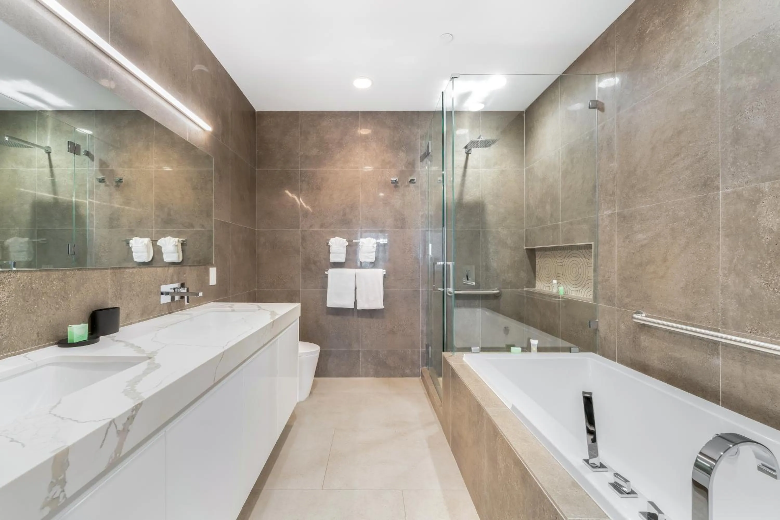 Club Suites at Rum Point